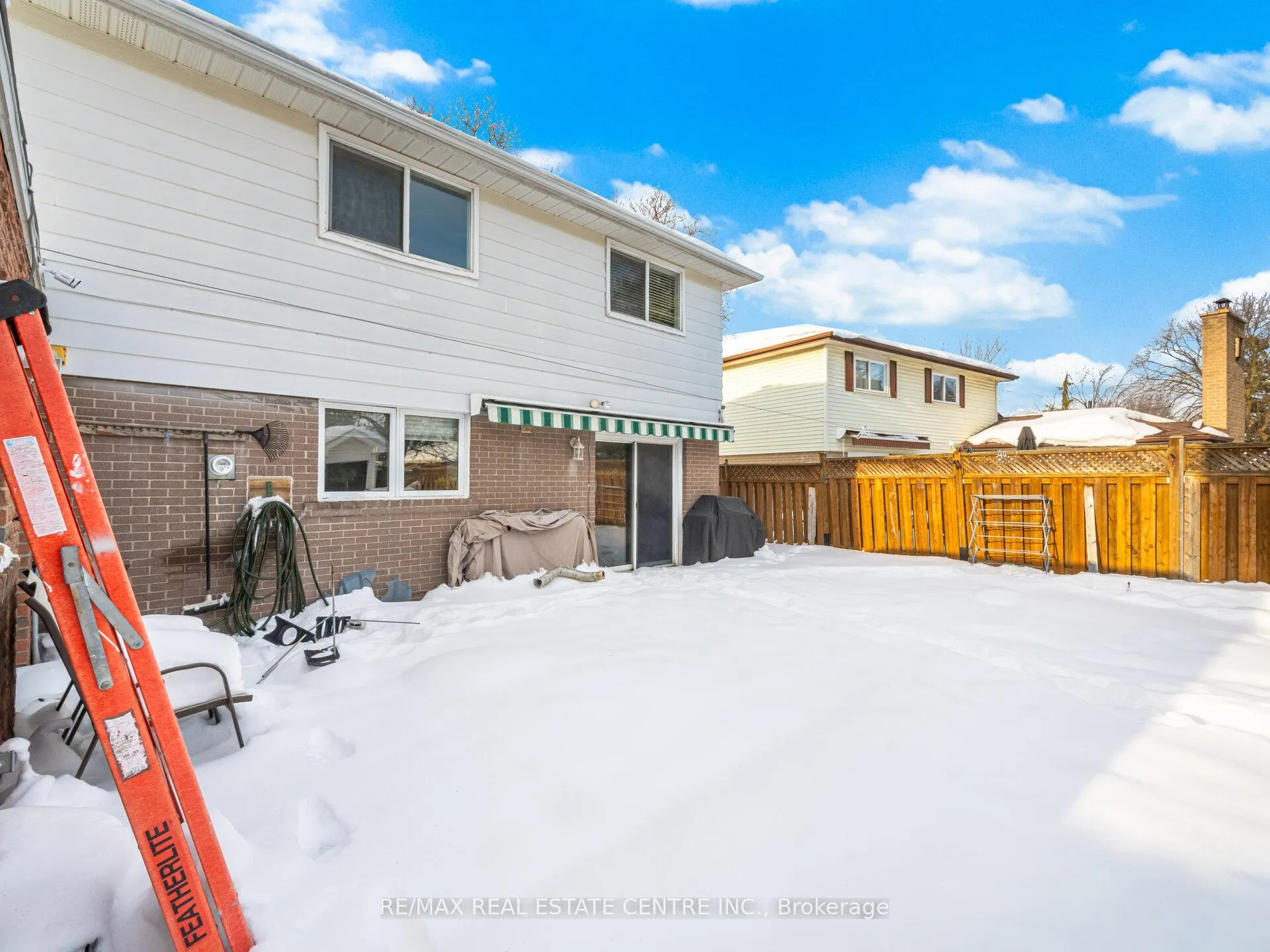 Photo 42 of 59 Roberts Crescent, Brampton, Brampton East — HOMEH