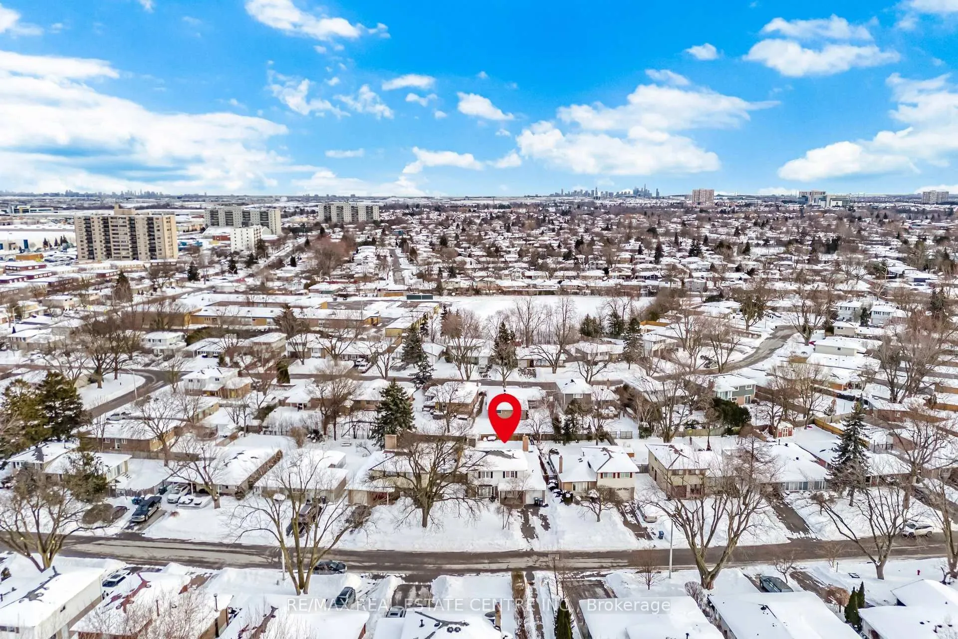 Photo 47 of 59 Roberts Crescent, Brampton, Brampton East — HOMEH