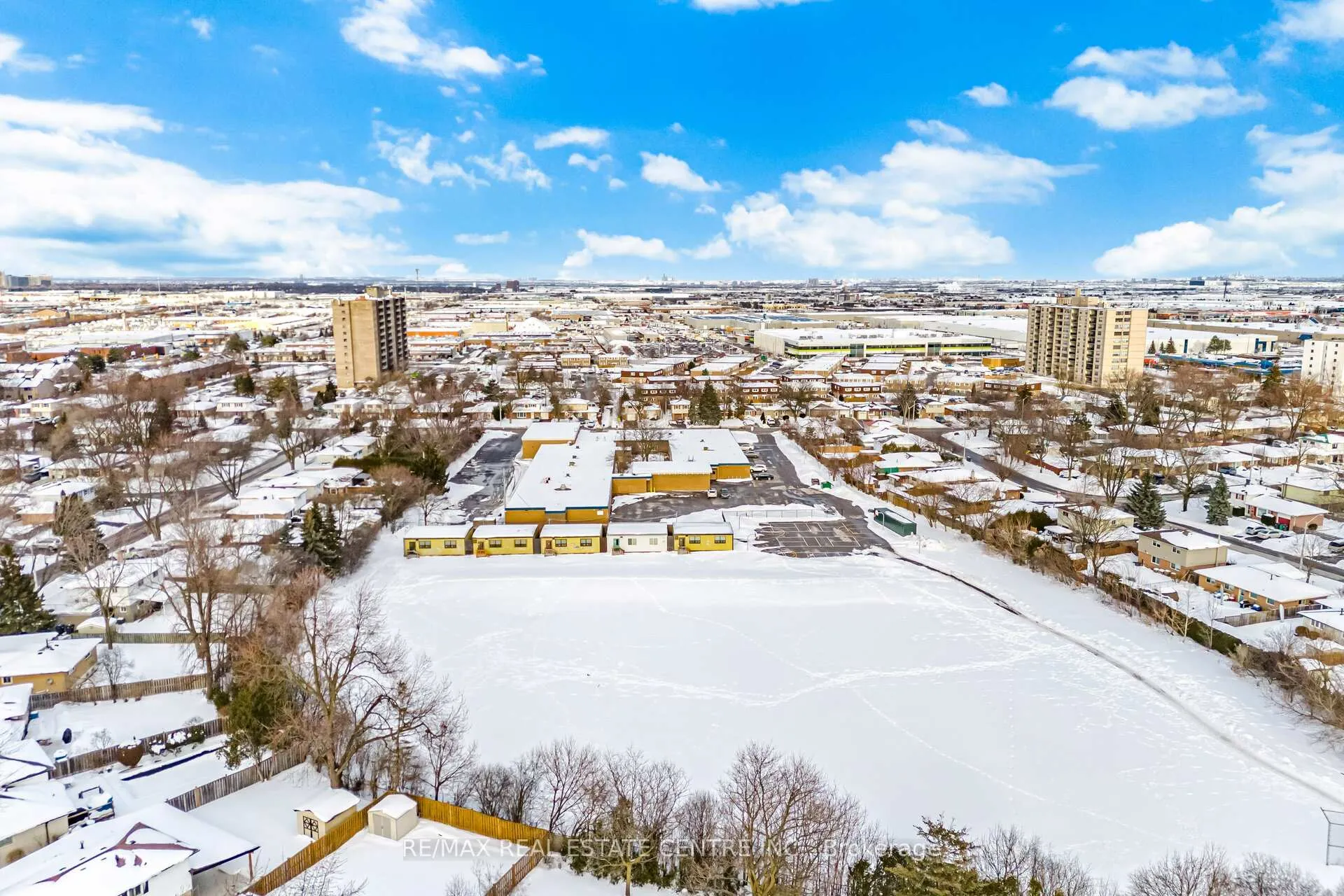 Photo 50 of 59 Roberts Crescent, Brampton, Brampton East — HOMEH