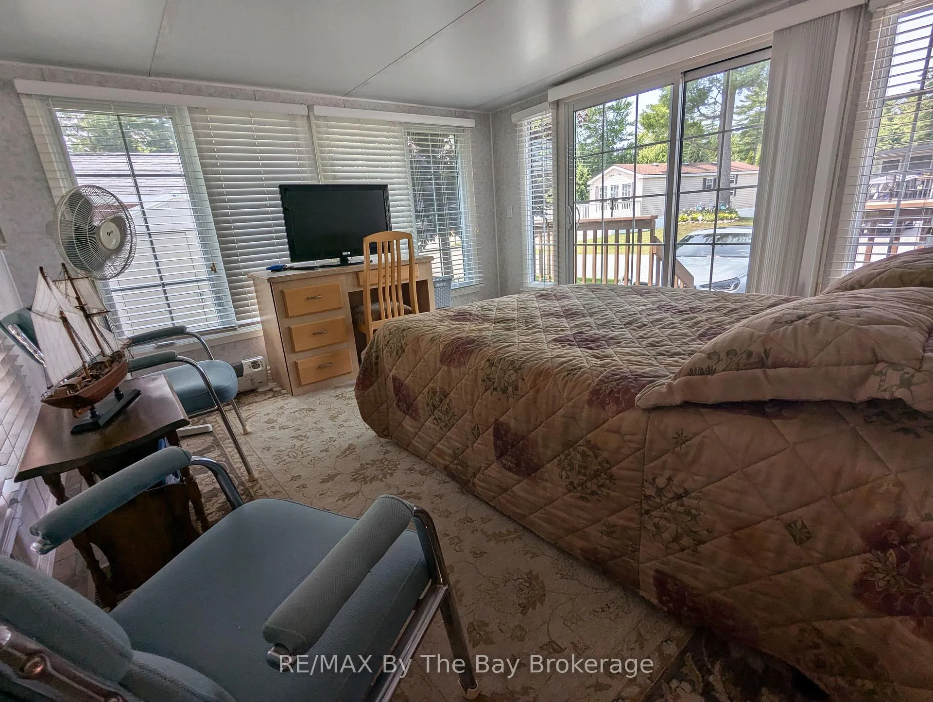 Photo 16 of 3 White Pines Trail, Wasaga Beach — HOMEH