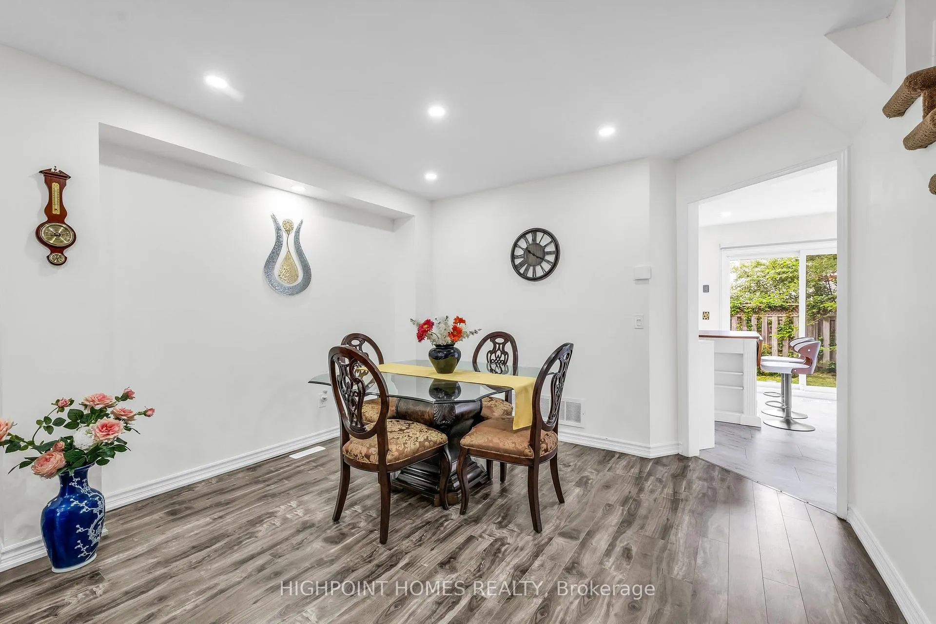 Photo 5 of 41 Softneedle Avenue, Brampton, Sandringham-Wellington — HOMEH
