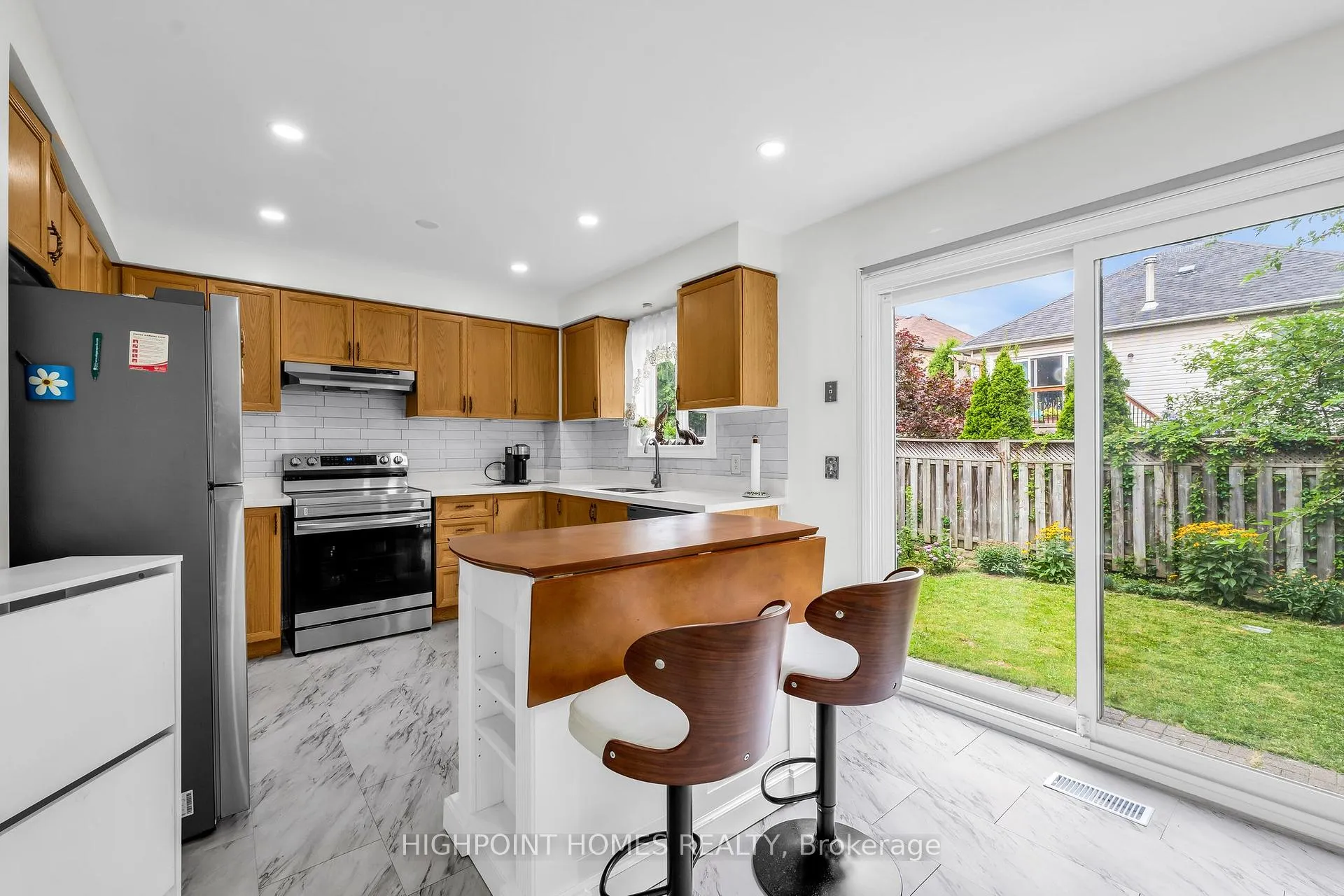 Photo 7 of 41 Softneedle Avenue, Brampton, Sandringham-Wellington — HOMEH