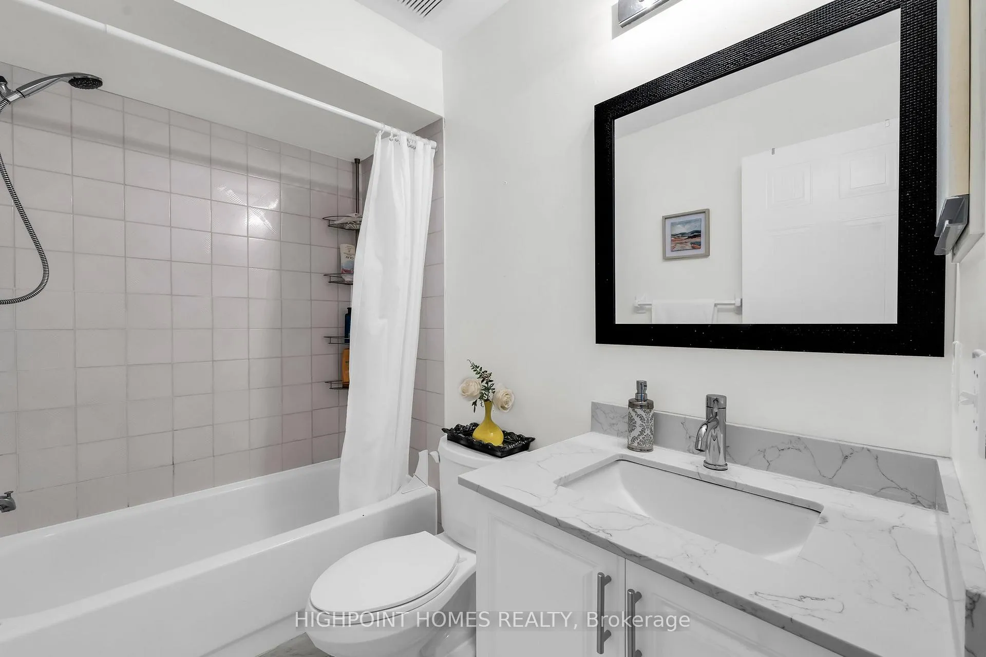 Photo 17 of 41 Softneedle Avenue, Brampton, Sandringham-Wellington — HOMEH