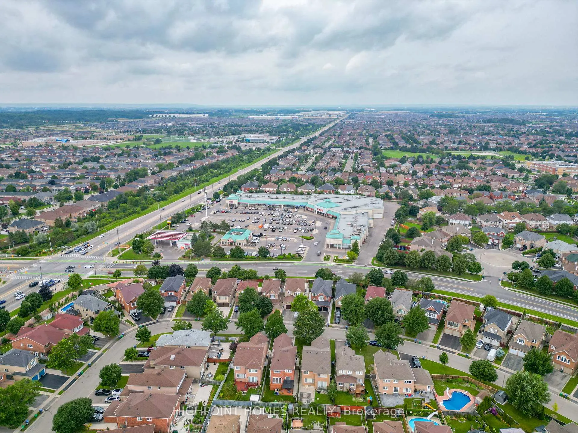 Photo 34 of 41 Softneedle Avenue, Brampton, Sandringham-Wellington — HOMEH