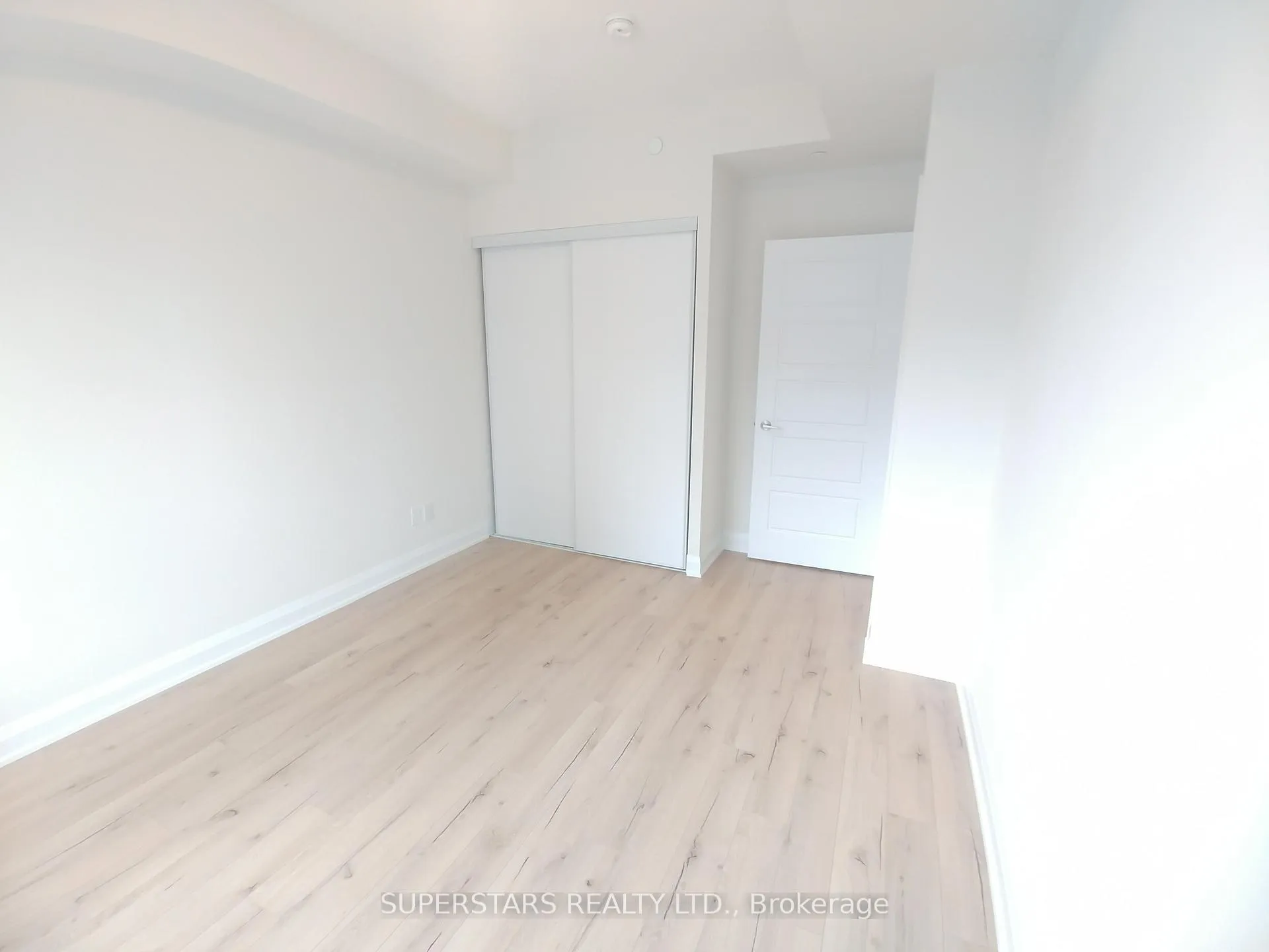 Photo 12 of Unit 501, 25 Water Walk Drive, Markham, Unionville — HOMEH