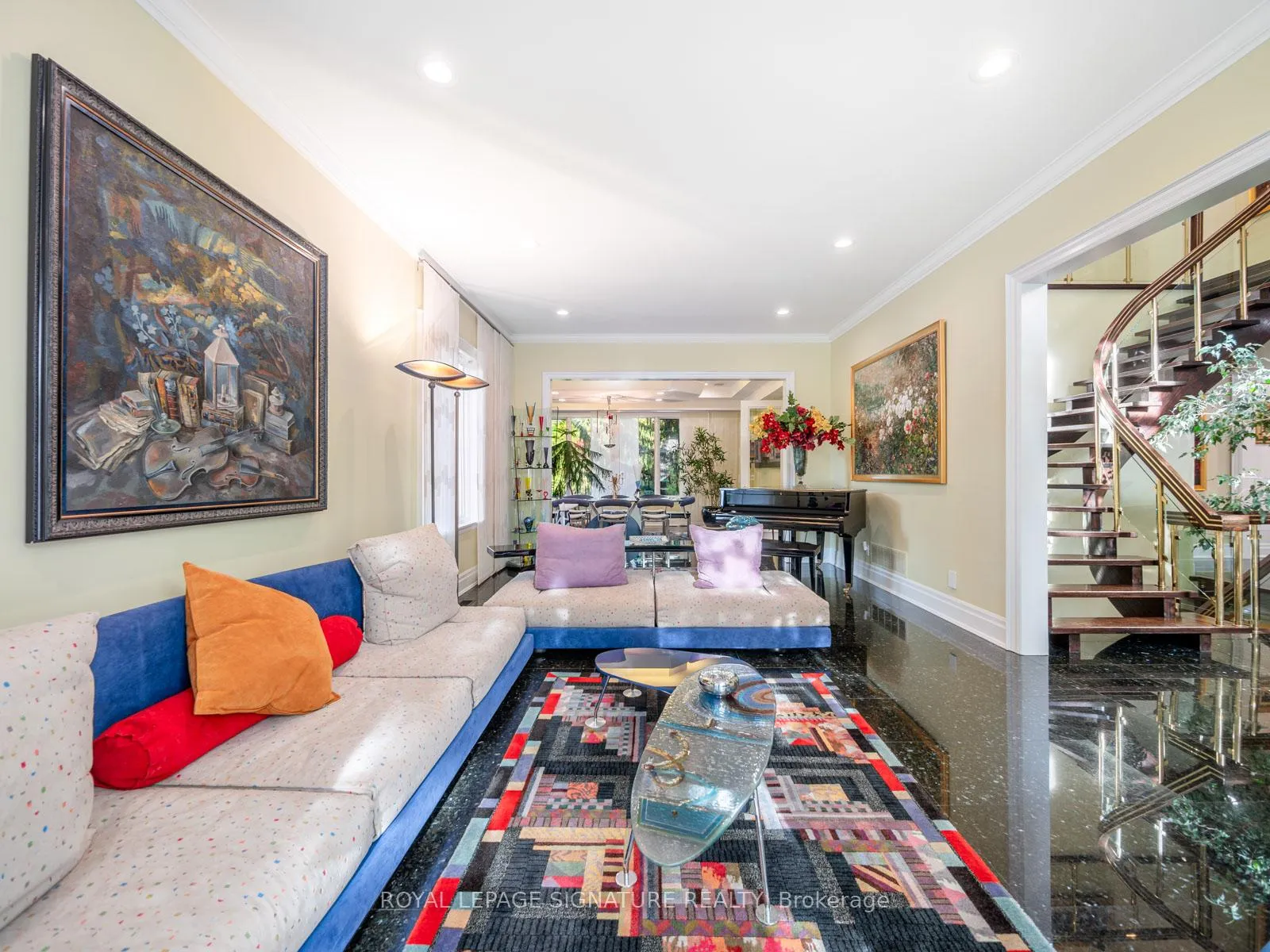 Photo 6 of 65 Charles Street, Vaughan, Crestwood-Springfarm-Yorkhill — HOMEH