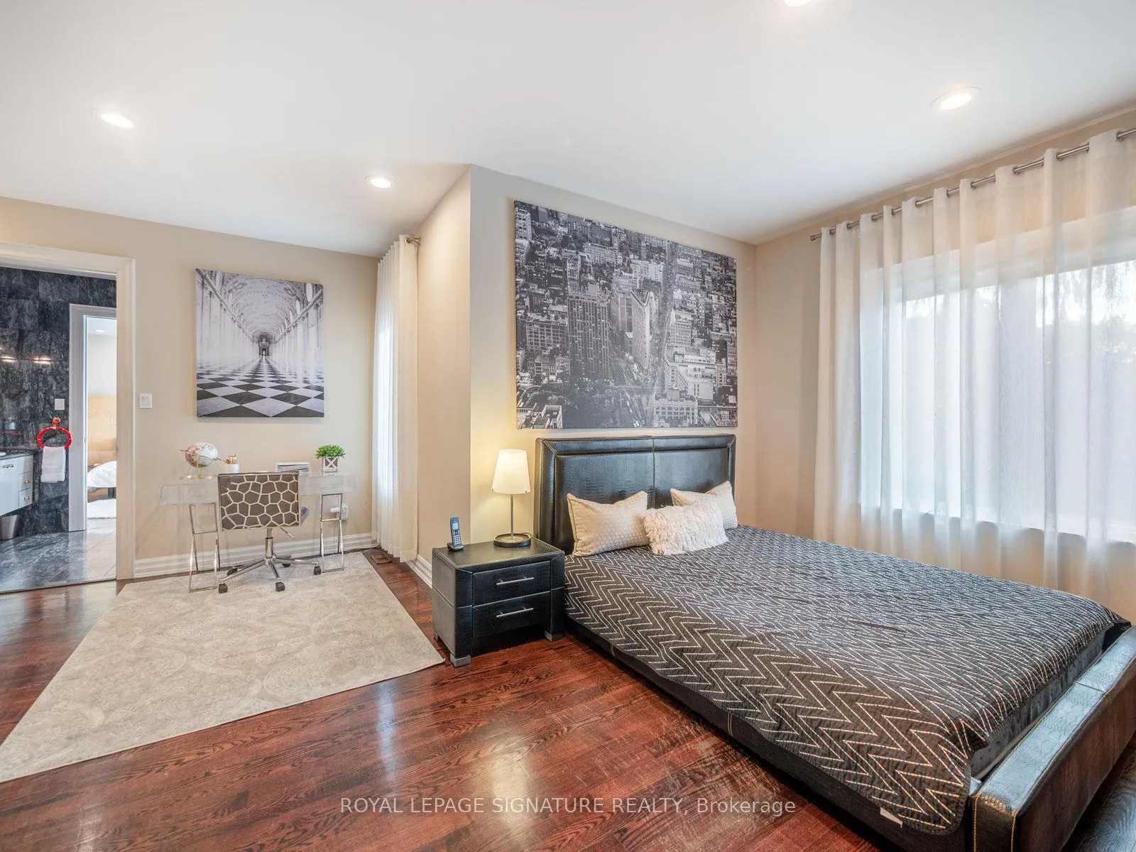 Photo 17 of 65 Charles Street, Vaughan, Crestwood-Springfarm-Yorkhill — HOMEH
