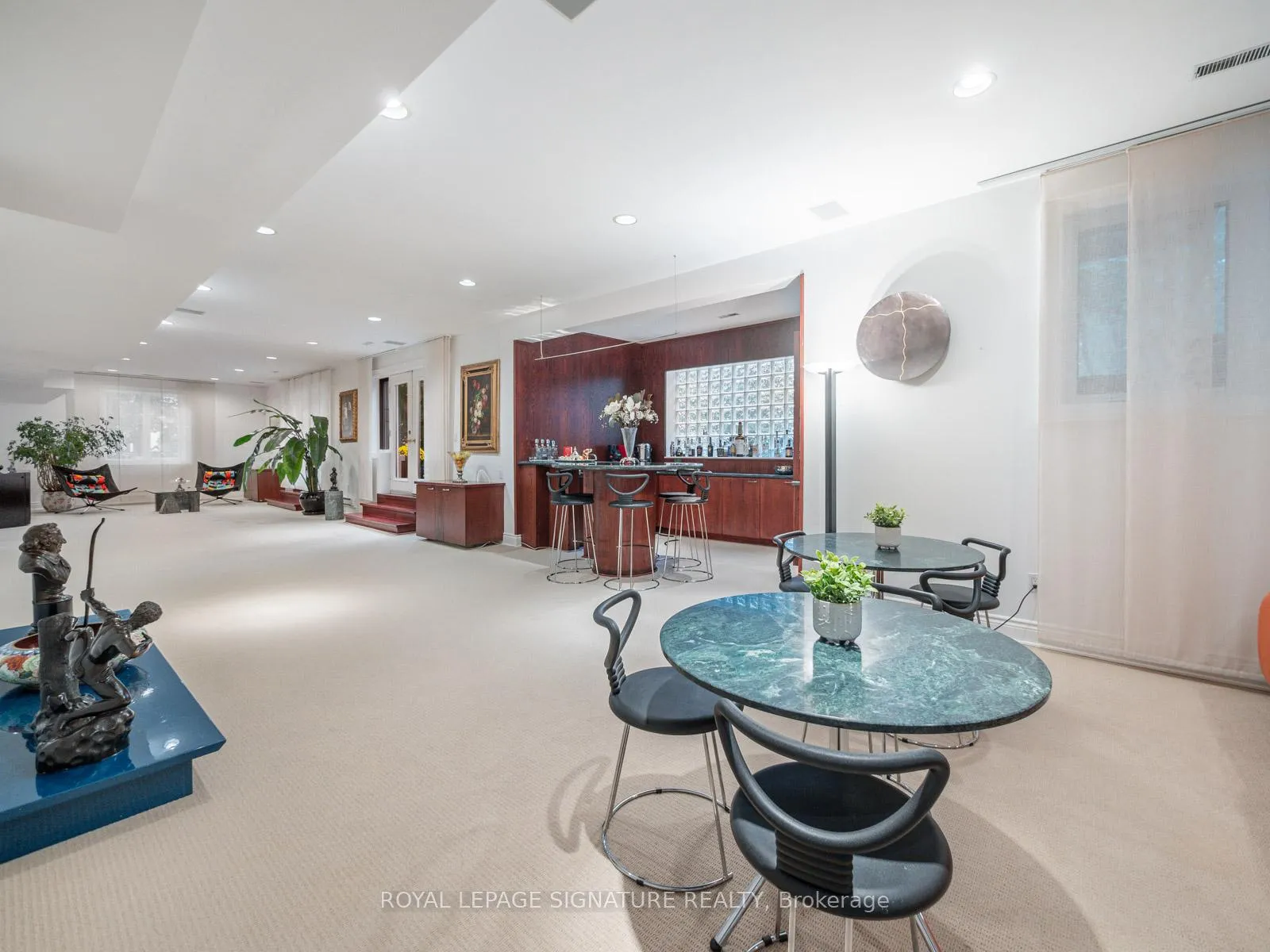 Photo 26 of 65 Charles Street, Vaughan, Crestwood-Springfarm-Yorkhill — HOMEH