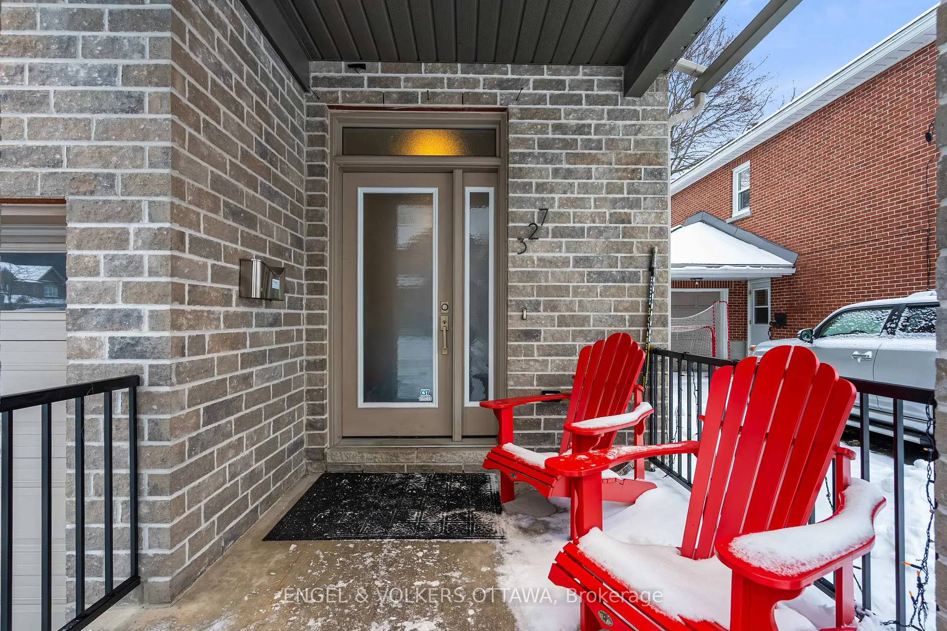 Photo 2 of 327 Duncairn Avenue, Ottawa, Westboro/Hampton Park — HOMEH