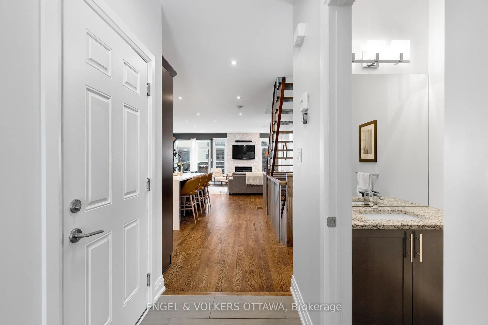 Photo 14 of 327 Duncairn Avenue, Ottawa, Westboro/Hampton Park — HOMEH