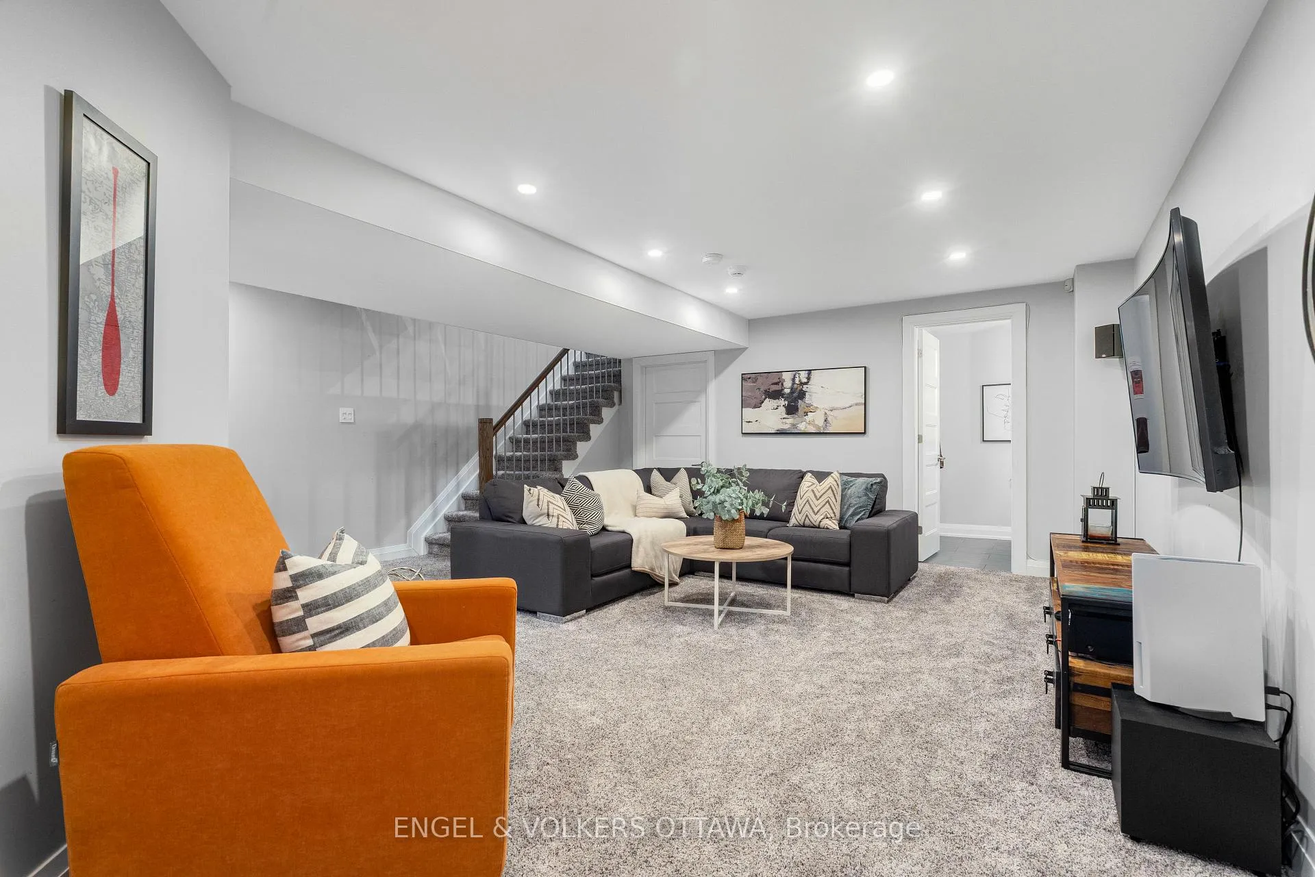 Photo 32 of 327 Duncairn Avenue, Ottawa, Westboro/Hampton Park — HOMEH