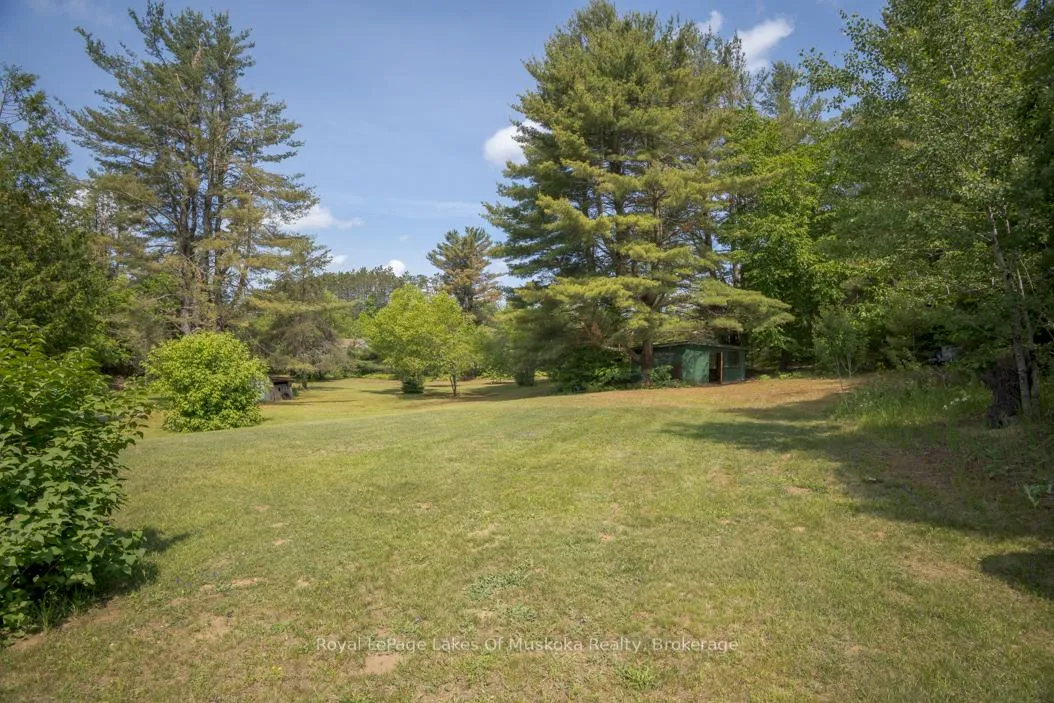 Photo 5 of 70 Buker Lane, Bracebridge, Macaulay — HOMEH