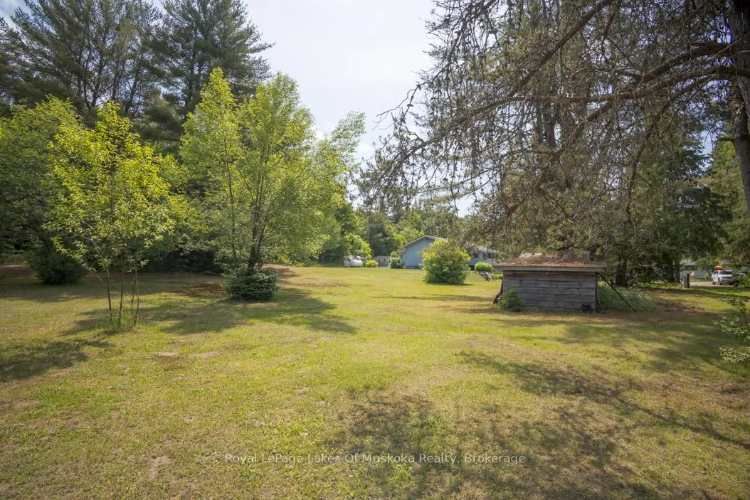 Photo 6 of 70 Buker Lane, Bracebridge, Macaulay — HOMEH