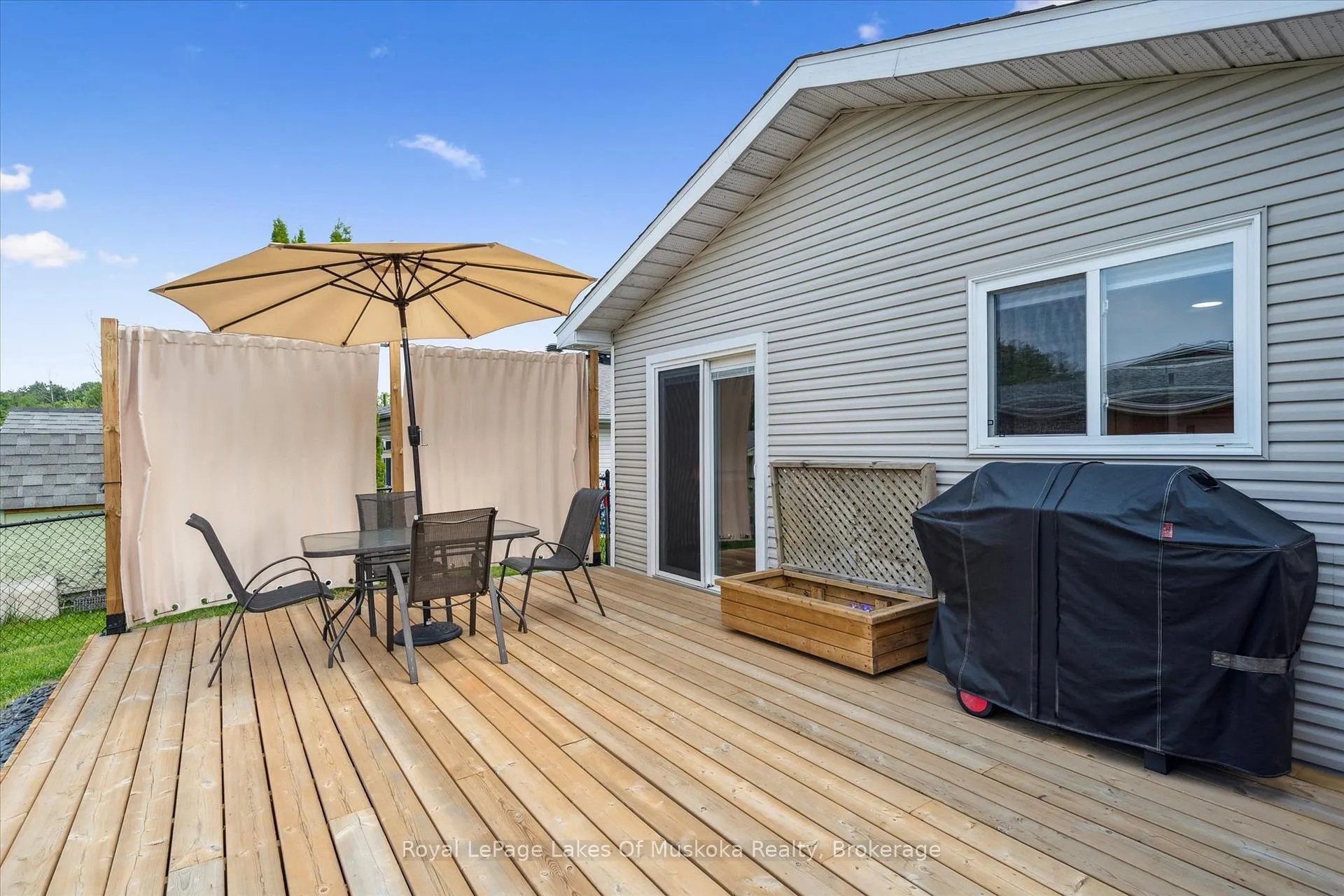 Photo 31 of 93 Balls Drive, Bracebridge, Monck (Bracebridge) — HOMEH