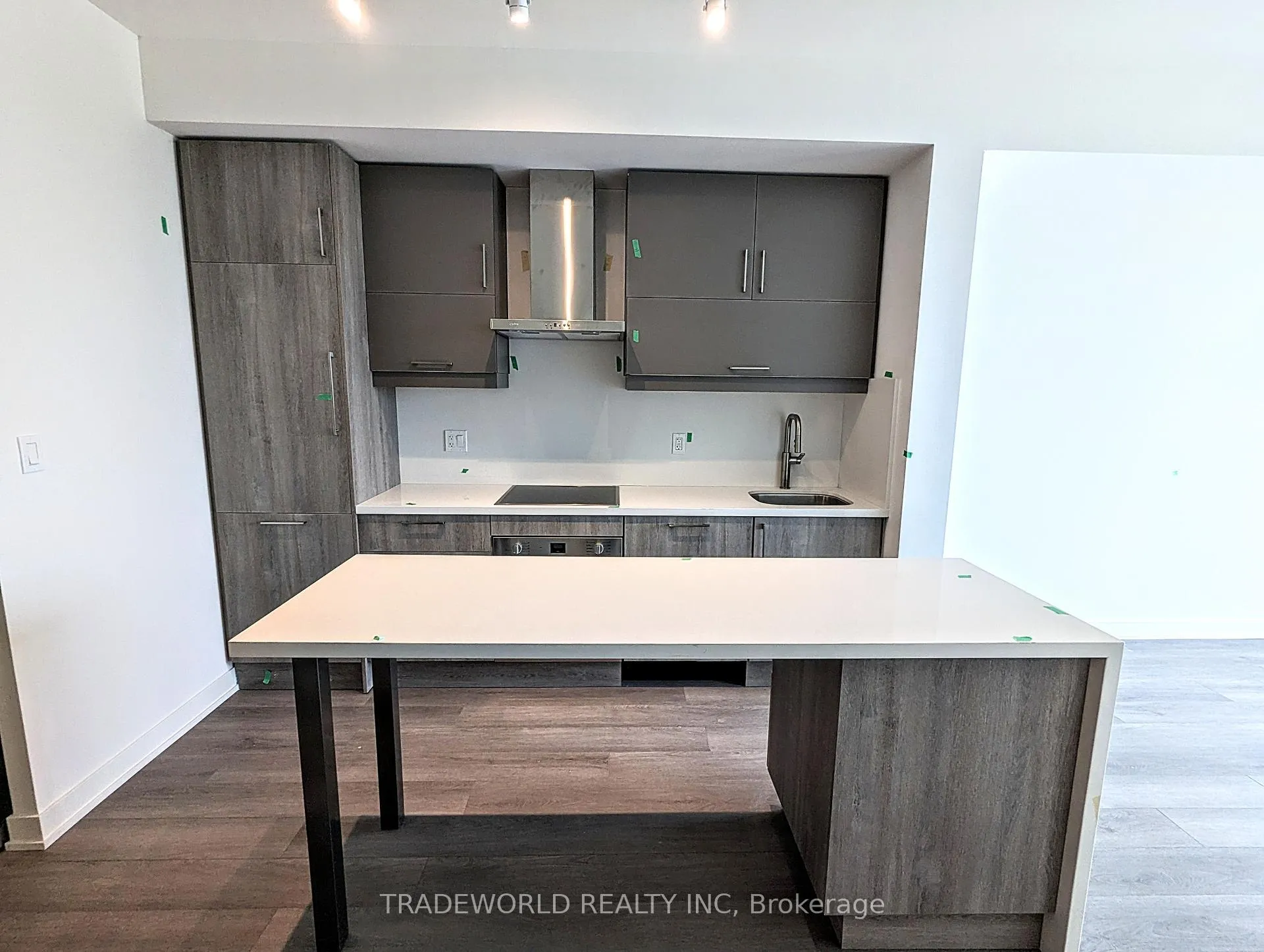 Photo 14 of Unit 710, 38 Simcoe Promenade, Markham, Unionville — HOMEH