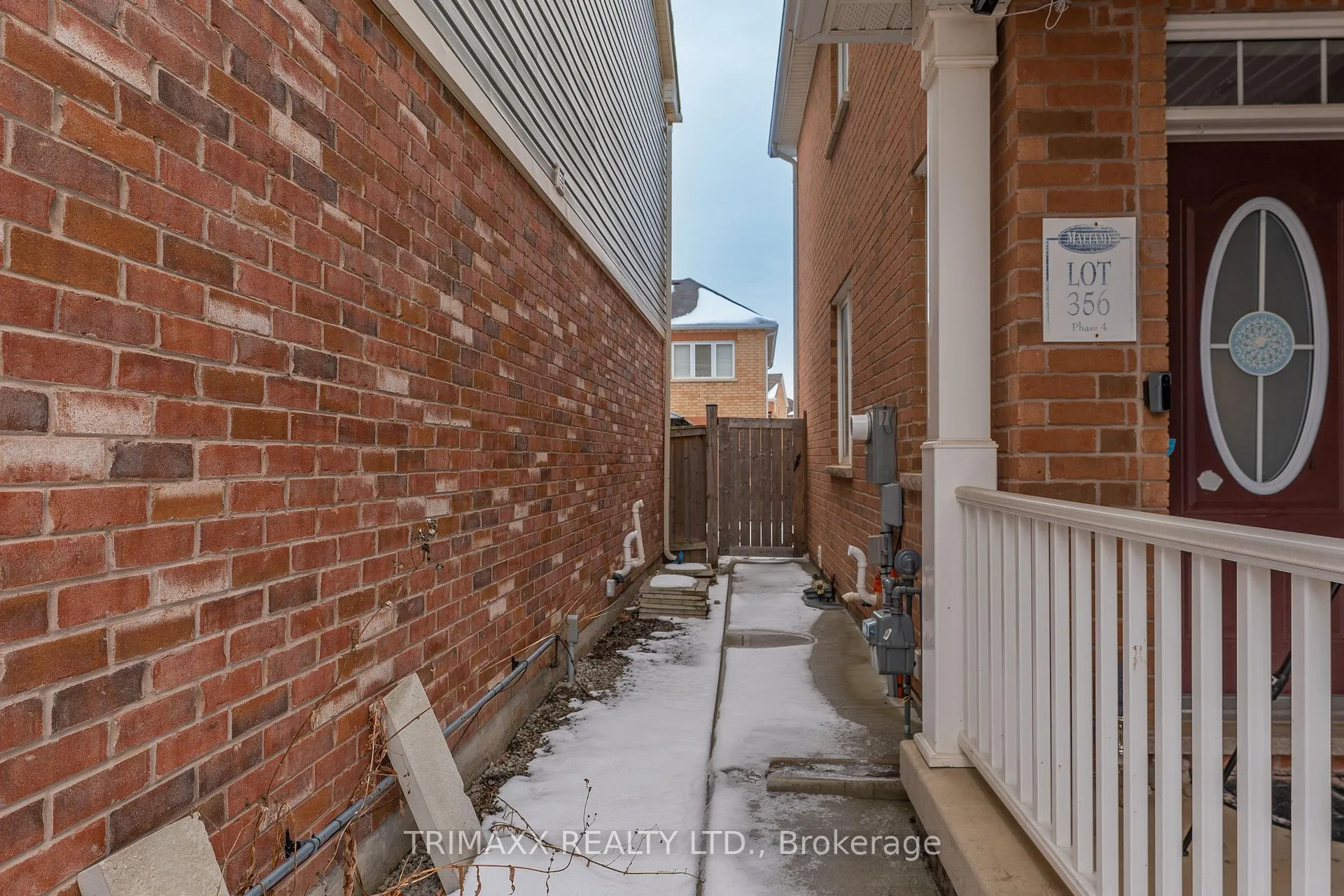 Photo 31 of 68 Robert Parkinson Drive, Brampton, Northwest Brampton — HOMEH