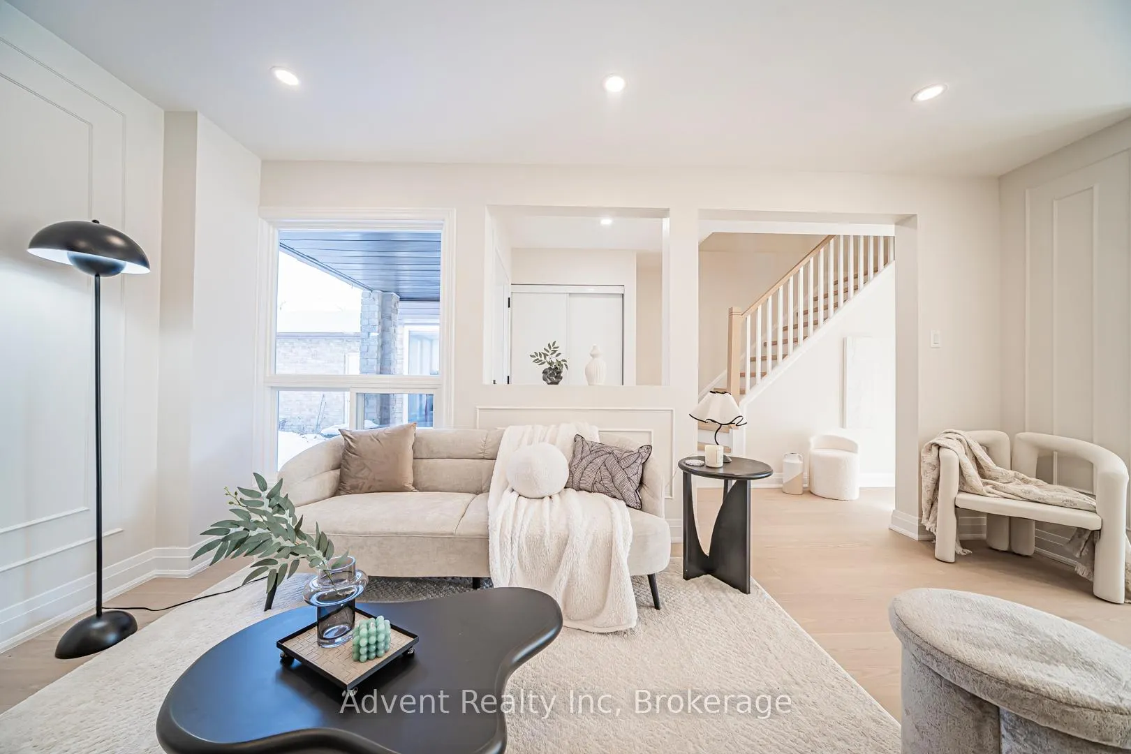 Photo 6 of 53 Cheeseman Drive, Markham, Milliken Mills West — HOMEH