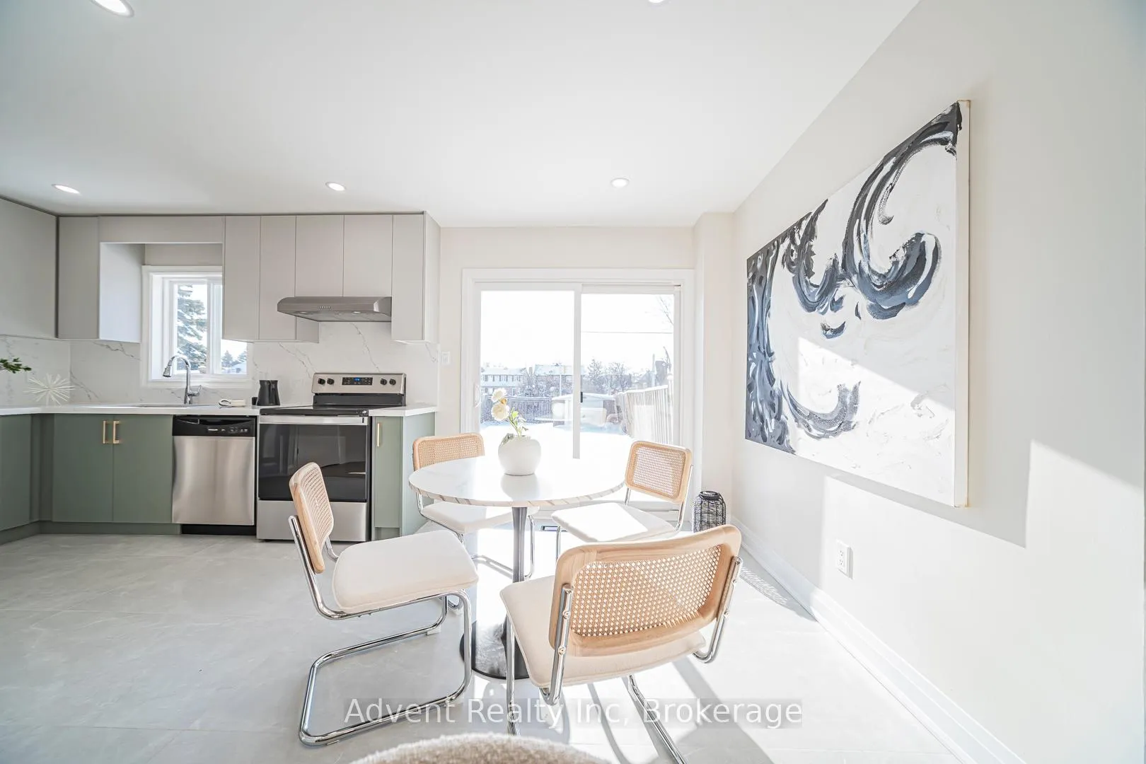 Photo 14 of 53 Cheeseman Drive, Markham, Milliken Mills West — HOMEH