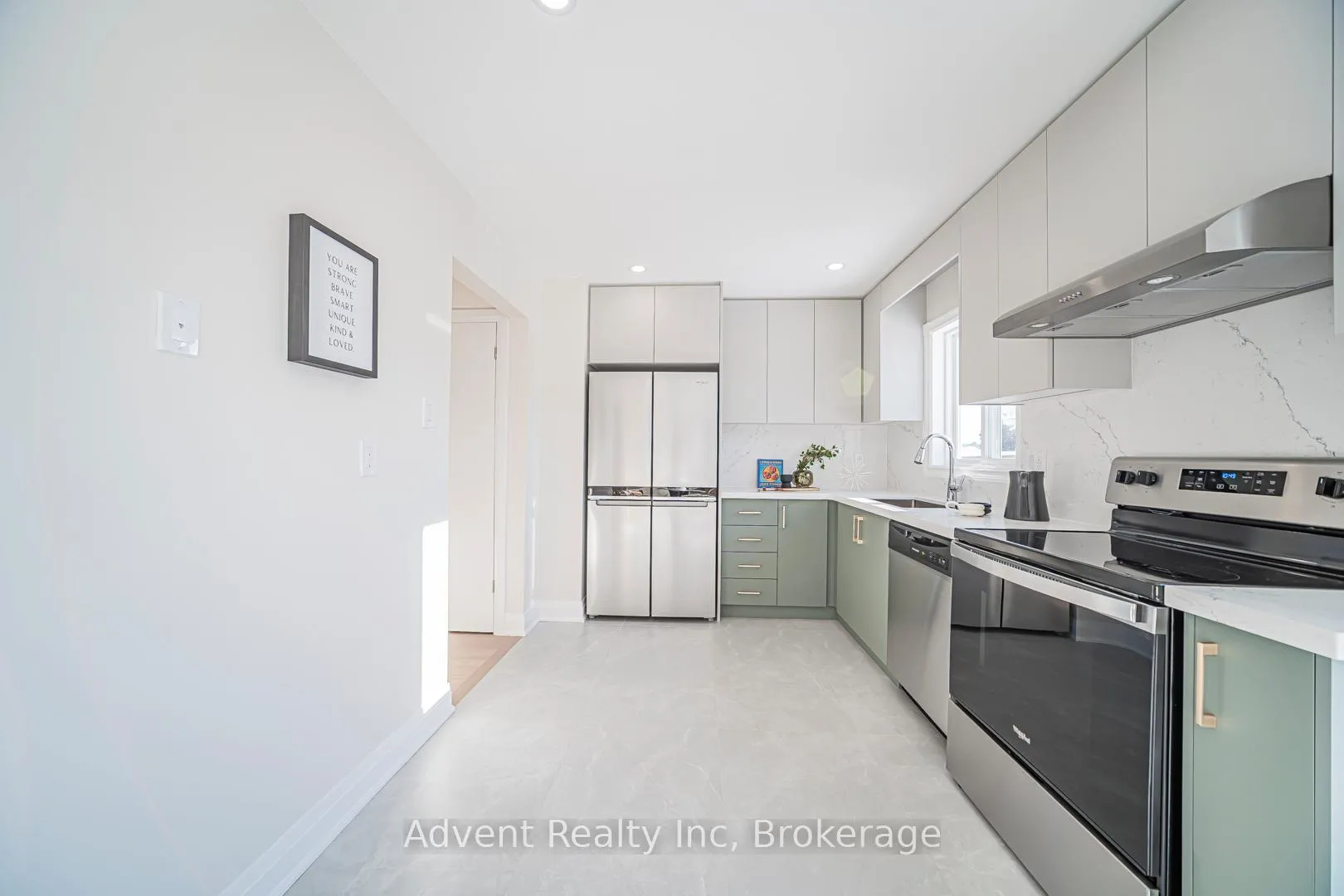 Photo 18 of 53 Cheeseman Drive, Markham, Milliken Mills West — HOMEH