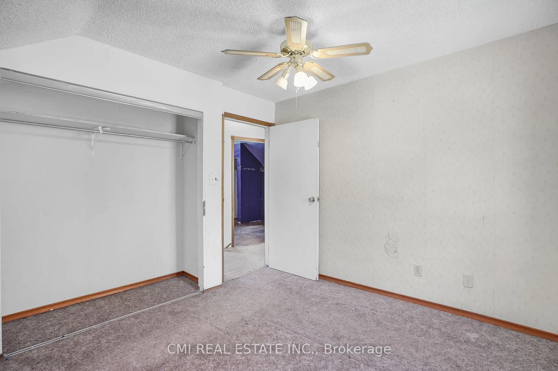 Photo 21 of 135 Madison Avenue S, Kitchener — HOMEH