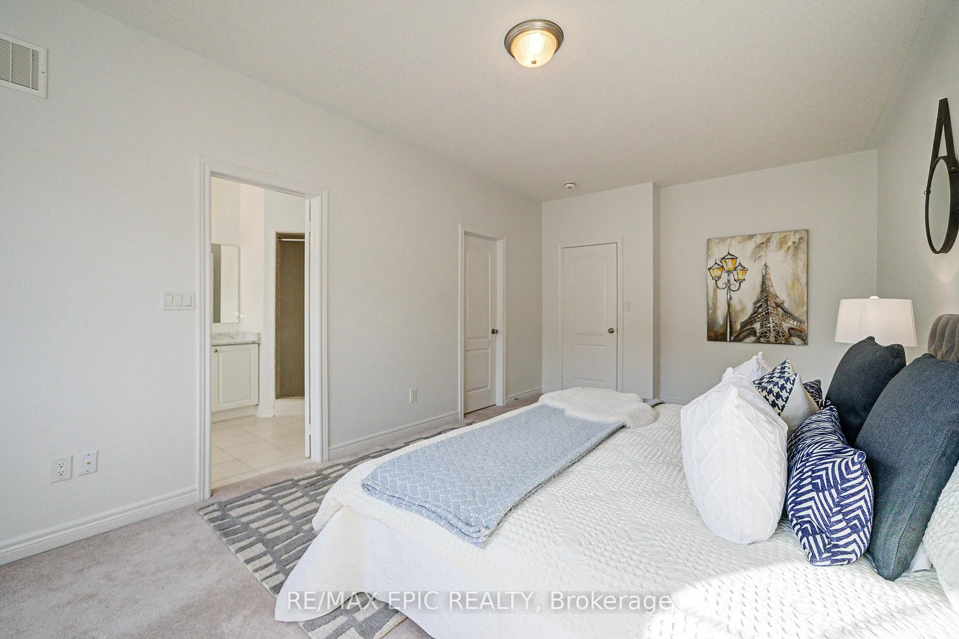 Photo 29 of 382 William Graham Drive, Aurora, Rural Aurora — HOMEH