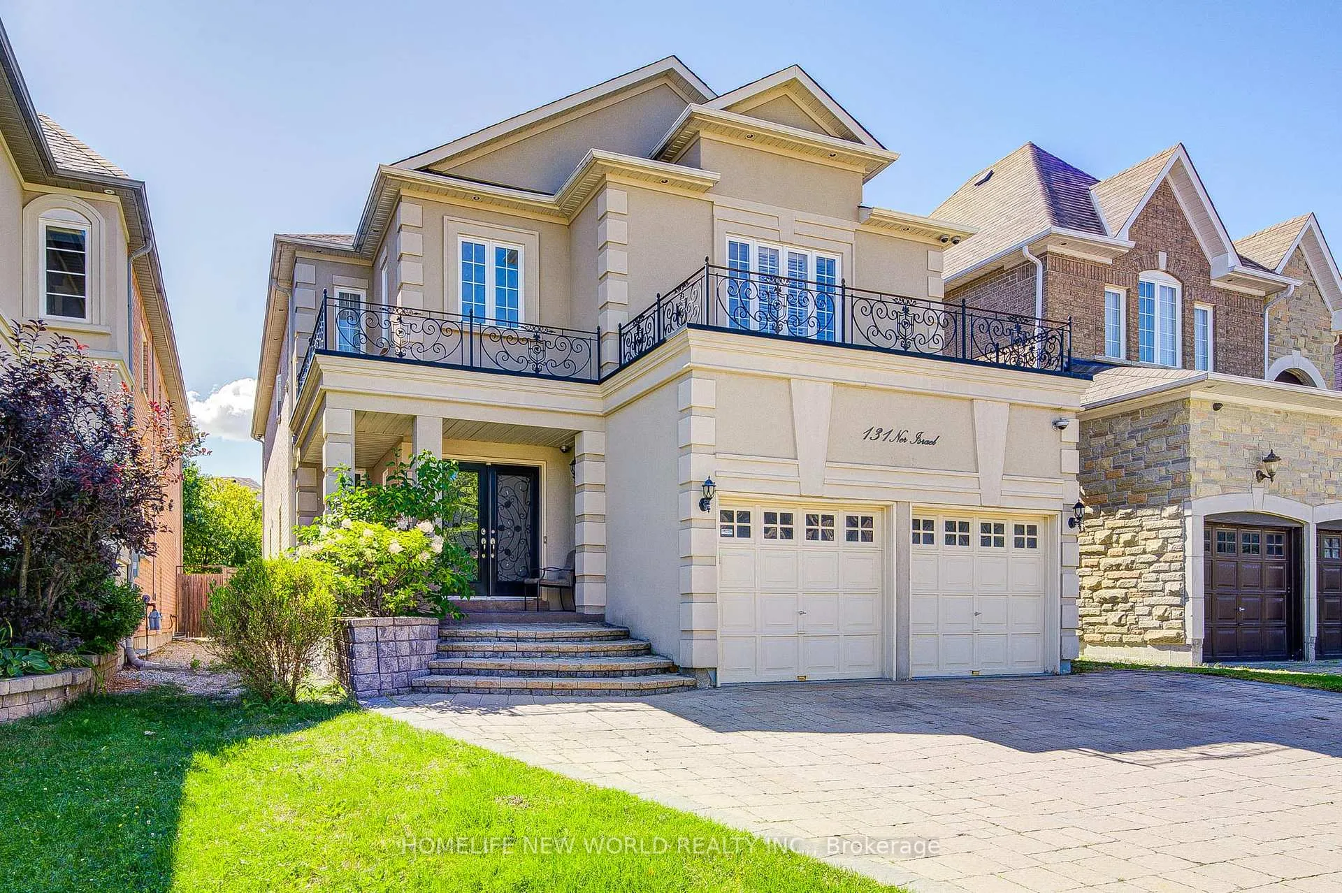 Photo 3 of 131 Ner Israel Drive, Vaughan, Patterson — HOMEH