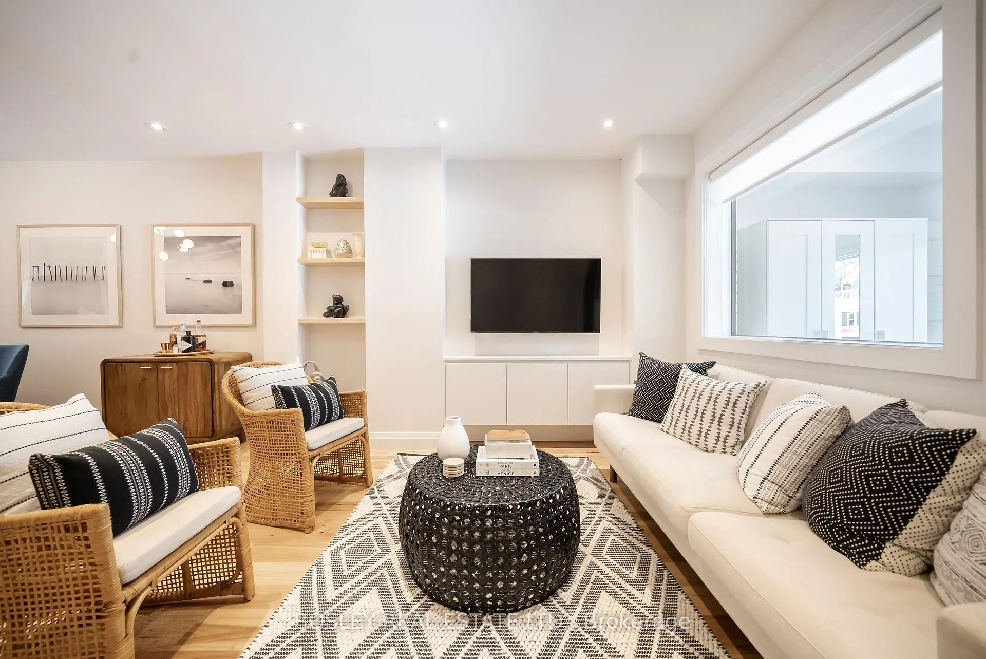 Photo 7 of 102 Woodfield Road, Toronto, Greenwood-Coxwell — HOMEH