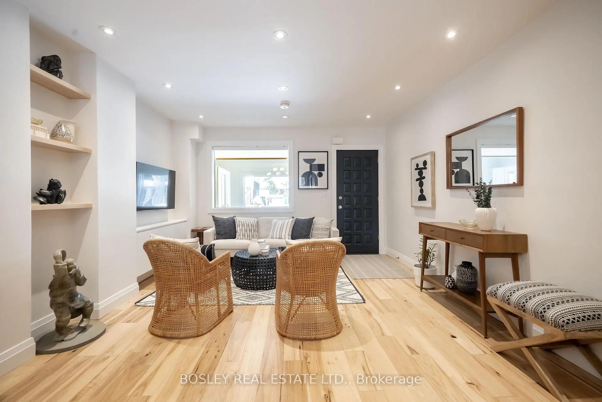 Photo 8 of 102 Woodfield Road, Toronto, Greenwood-Coxwell — HOMEH
