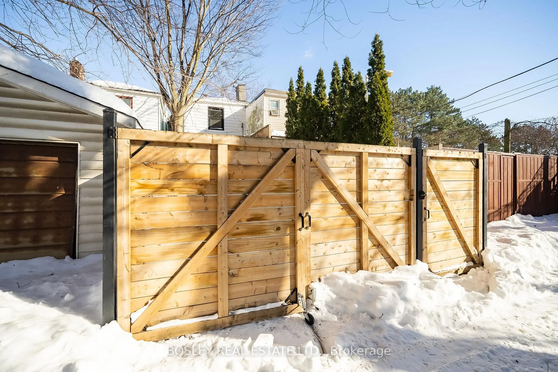 Photo 39 of 102 Woodfield Road, Toronto, Greenwood-Coxwell — HOMEH
