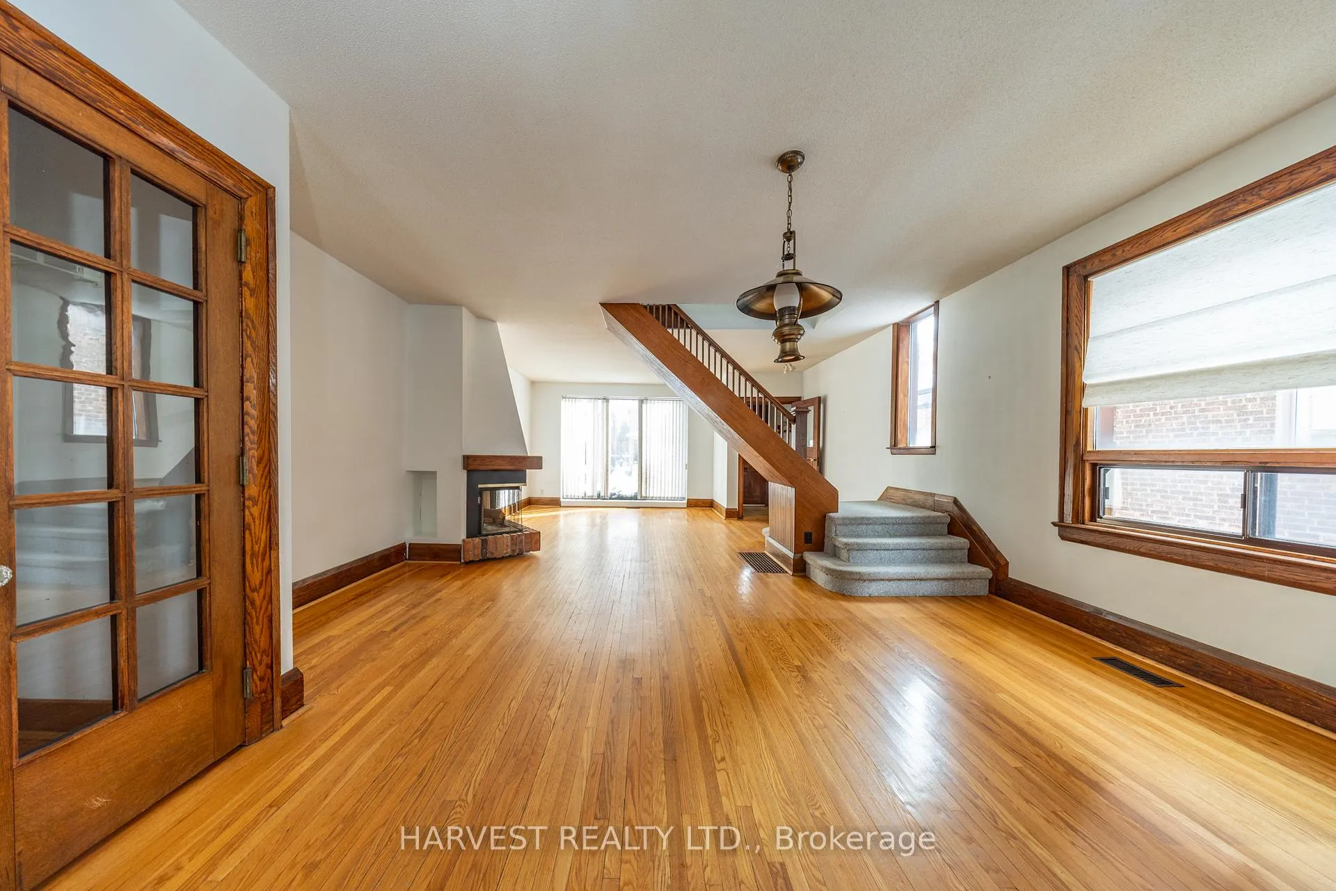 Photo 11 of 14 Tilson Road, Toronto, Mount Pleasant East — HOMEH