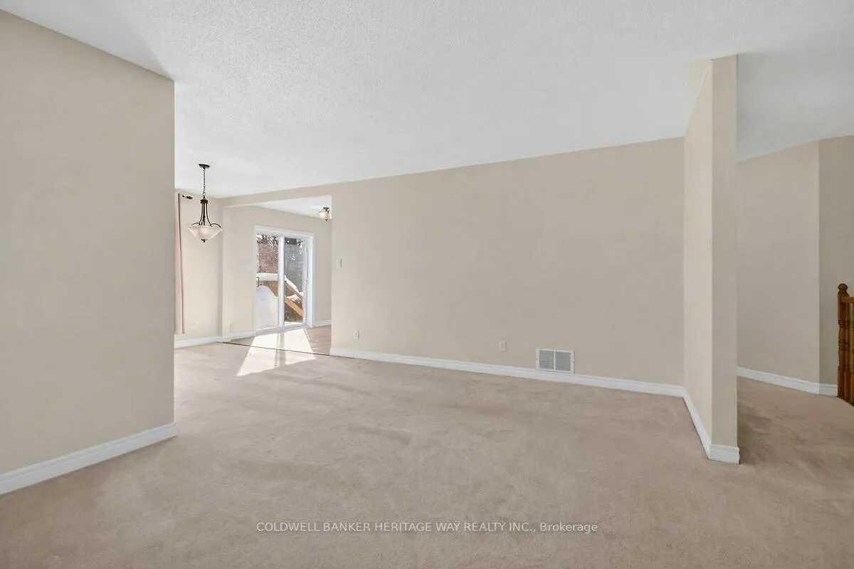 Photo 10 of 492 Joseph Street, Carleton Place — HOMEH