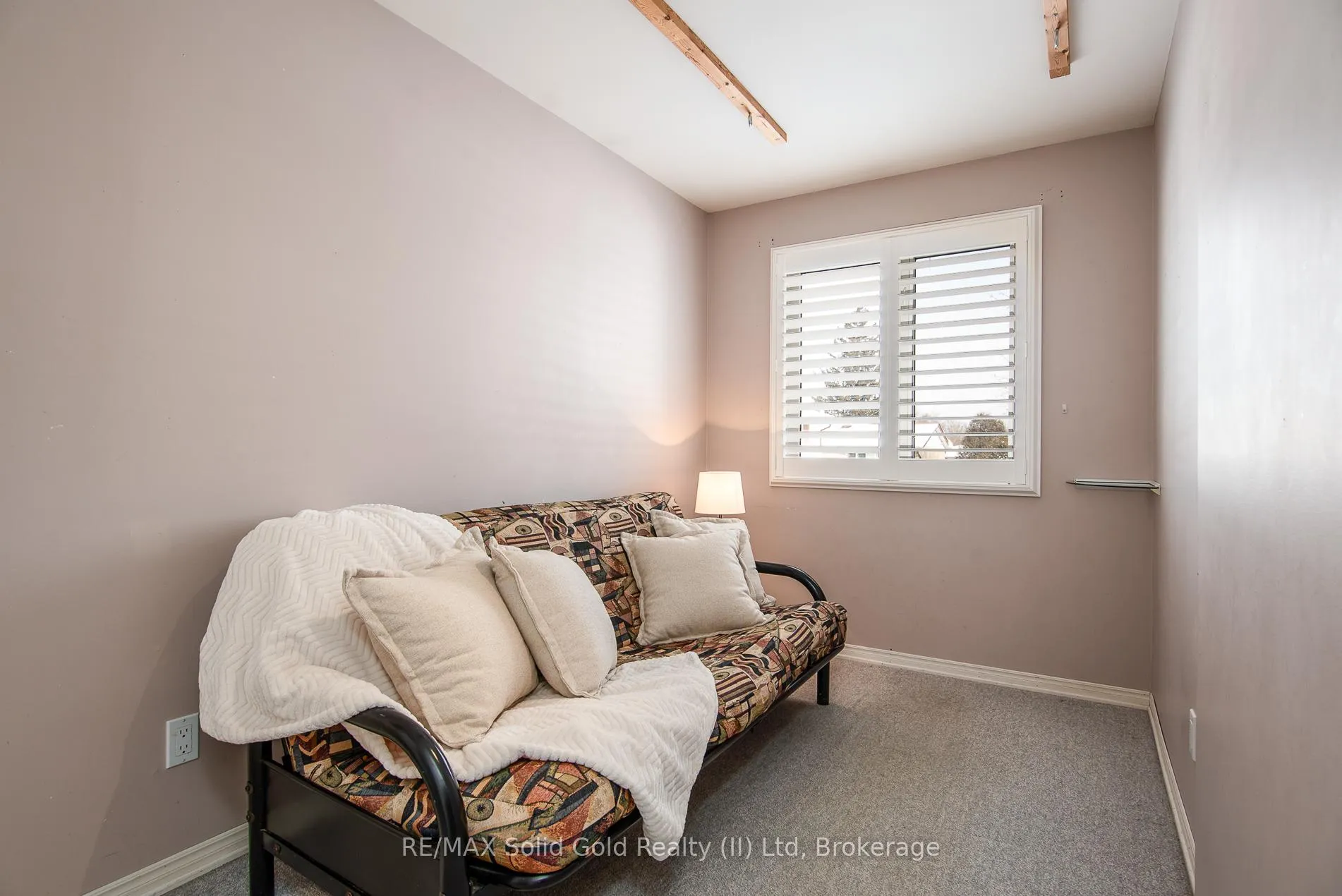 Photo 24 of 216 Northlake Drive, Waterloo — HOMEH
