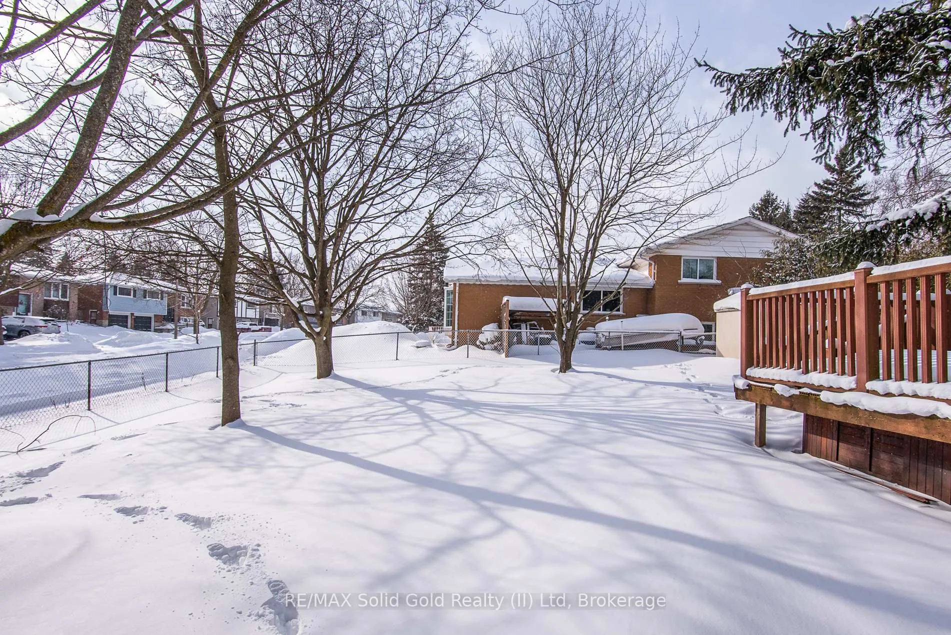 Photo 43 of 216 Northlake Drive, Waterloo — HOMEH