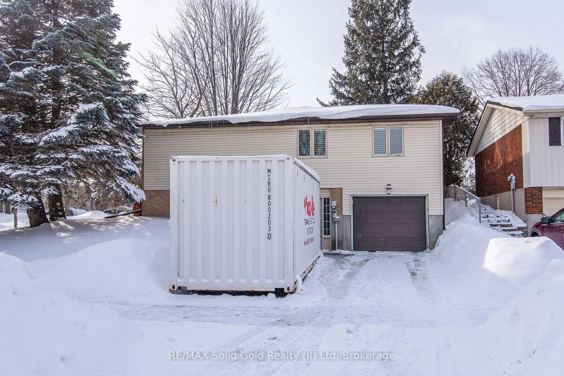 Photo 44 of 216 Northlake Drive, Waterloo — HOMEH