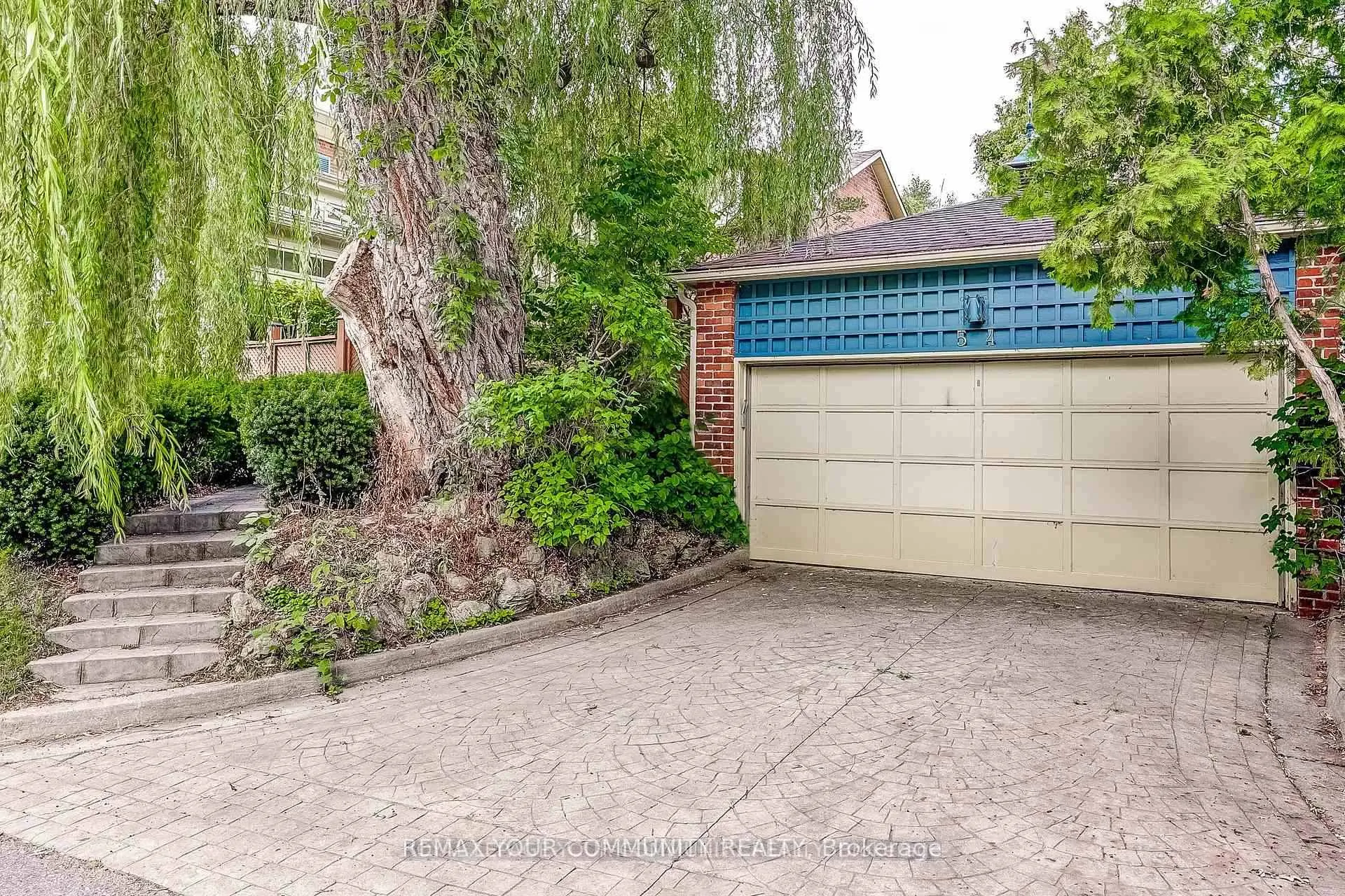 Photo 6 of 54 Cricklewood Crescent, Markham, Royal Orchard — HOMEH