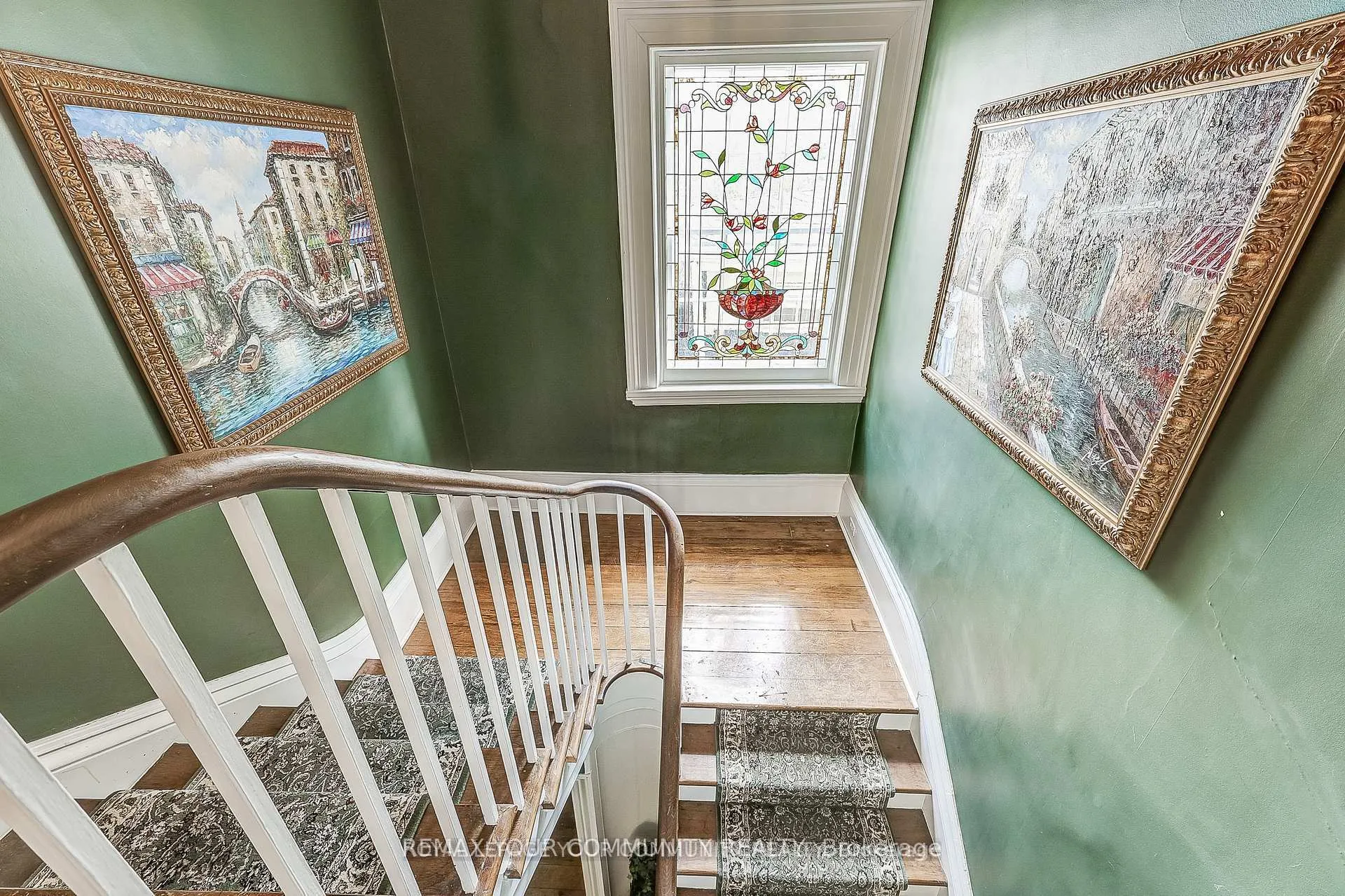 Photo 22 of 54 Cricklewood Crescent, Markham, Royal Orchard — HOMEH