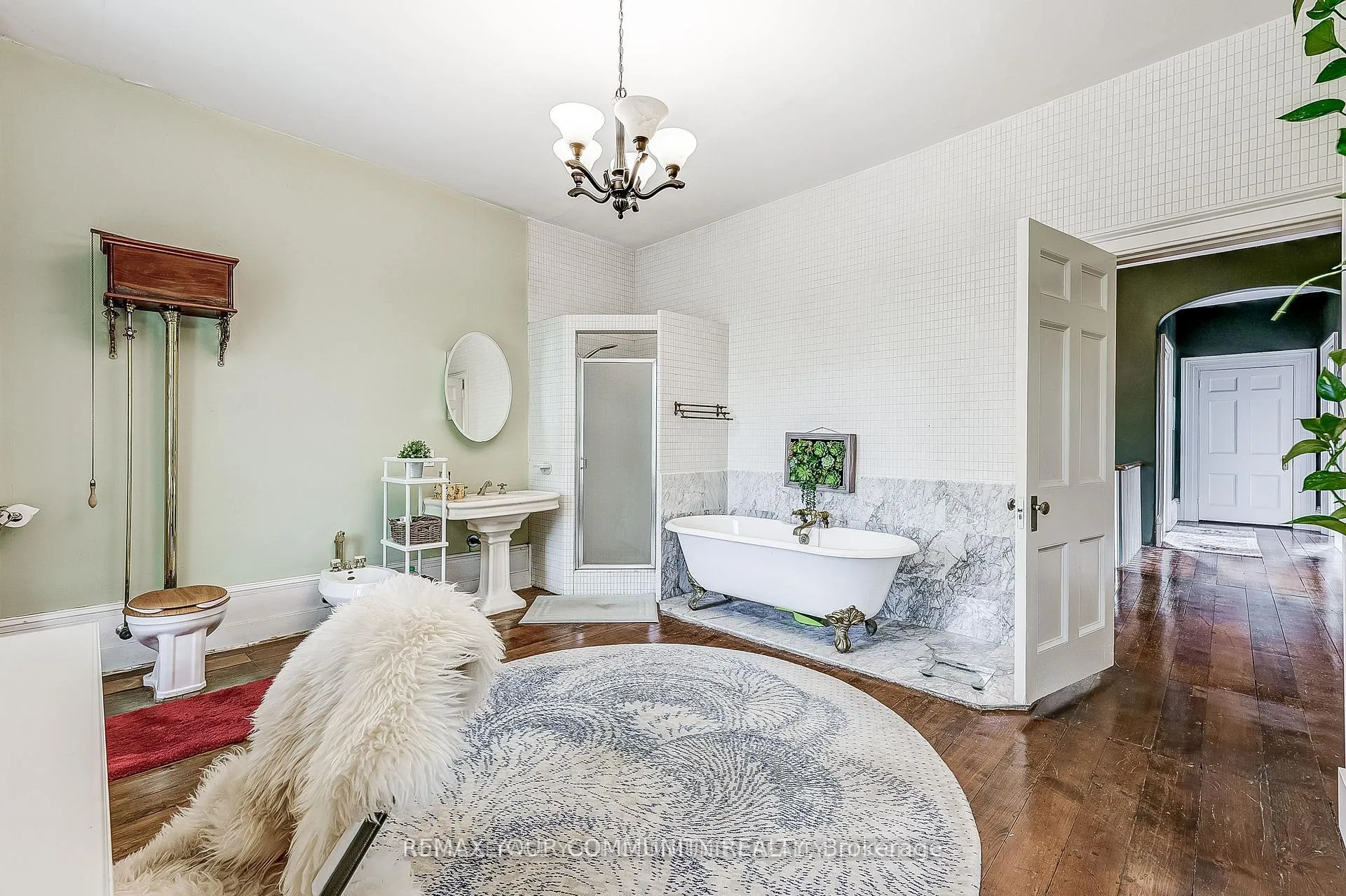 Photo 26 of 54 Cricklewood Crescent, Markham, Royal Orchard — HOMEH