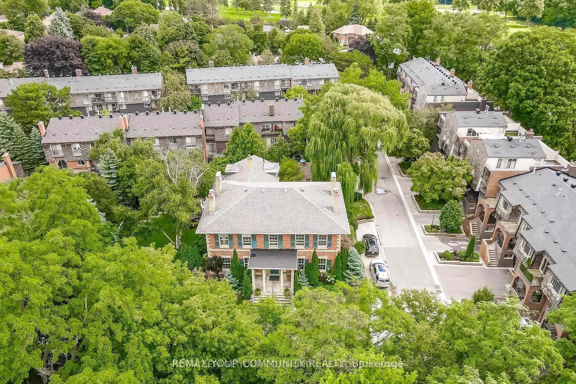 Photo 38 of 54 Cricklewood Crescent, Markham, Royal Orchard — HOMEH