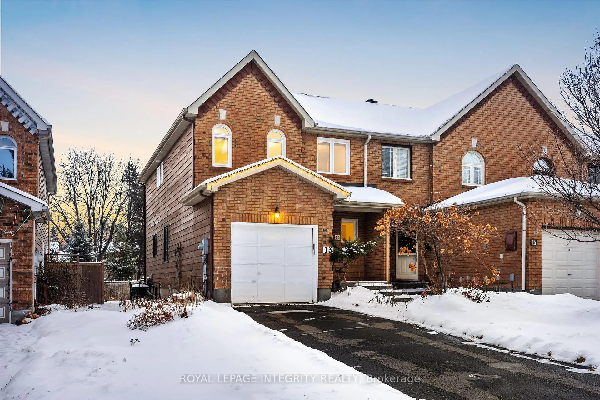 Photo 1 of 13 Robarts Crescent, Ottawa, Kanata - Katimavik — HOMEH
