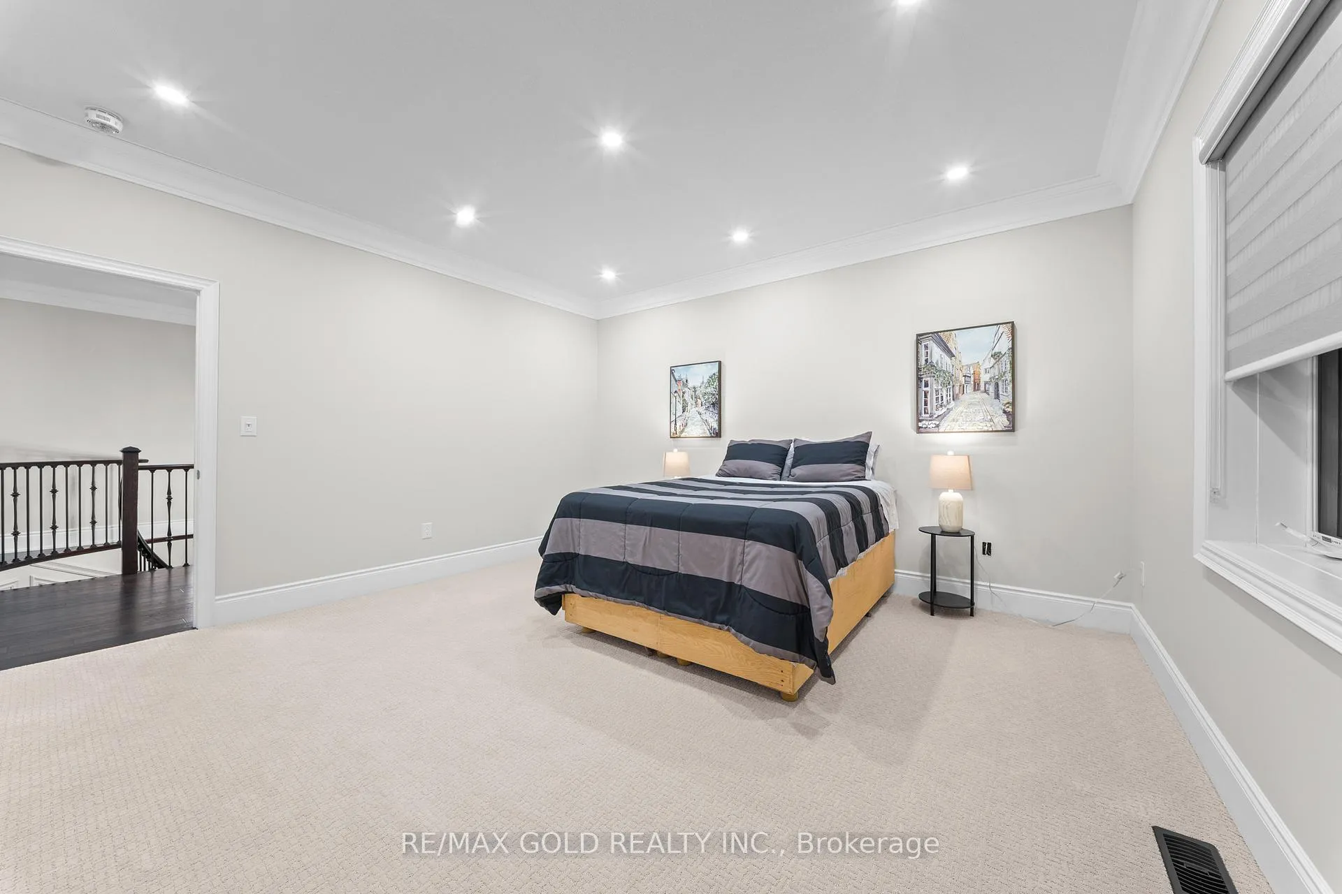 Photo 38 of 34 Yellowhammer Crescent, Brampton, Toronto Gore Rural Estate — HOMEH