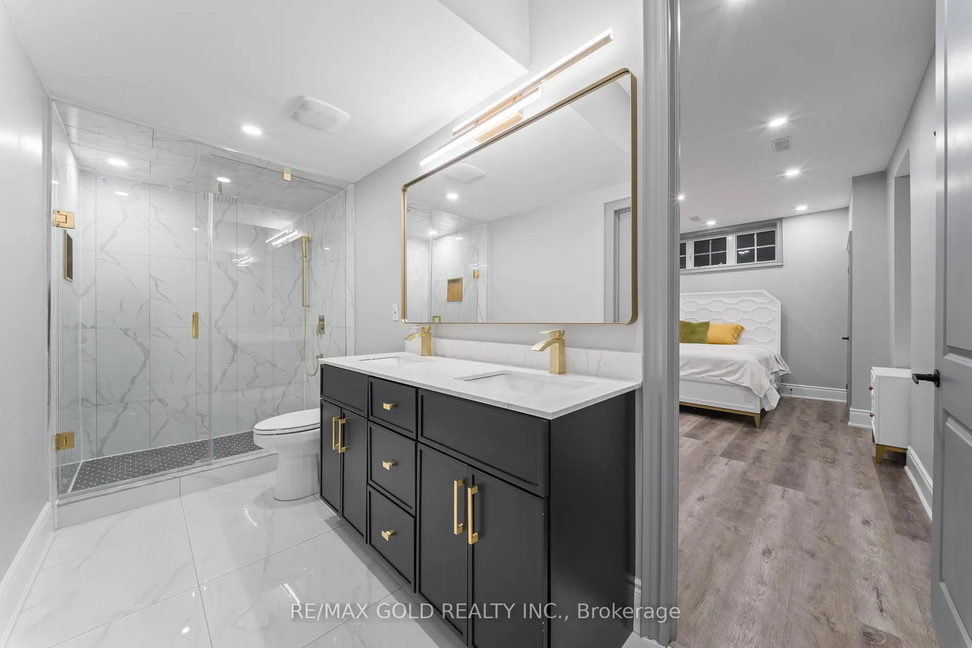 Photo 50 of 34 Yellowhammer Crescent, Brampton, Toronto Gore Rural Estate — HOMEH