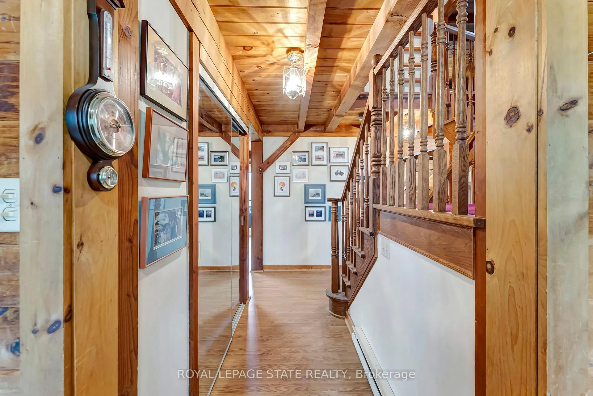 Photo 2 of 1548 Mineral Springs Road W, Hamilton, Ancaster — HOMEH