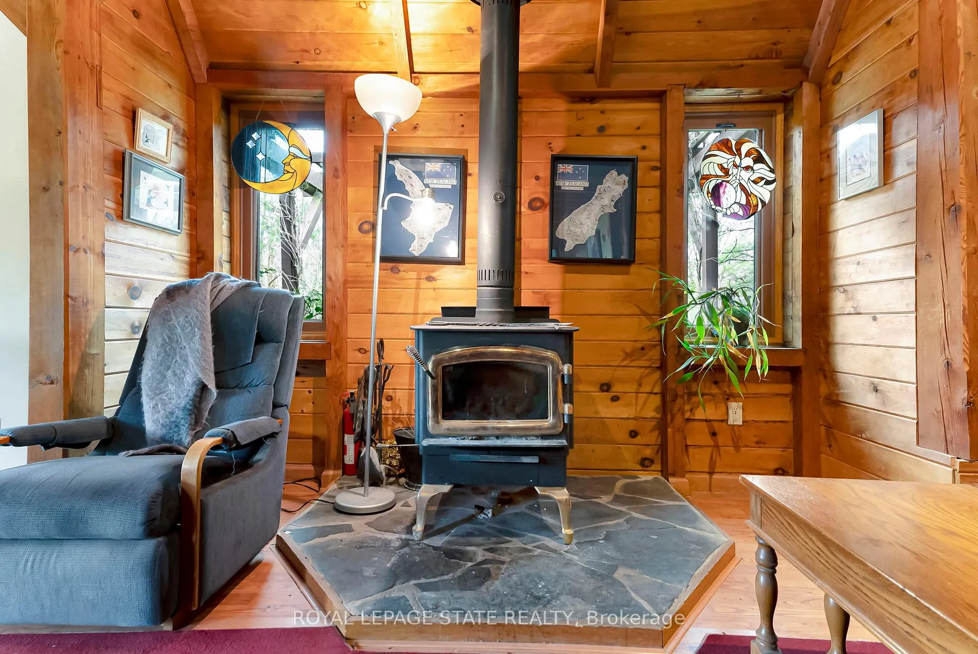 Photo 26 of 1548 Mineral Springs Road W, Hamilton, Ancaster — HOMEH