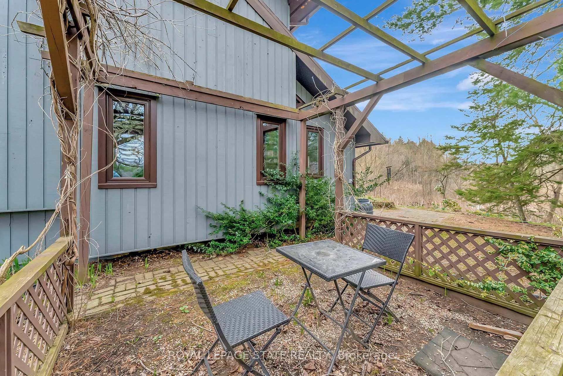 Photo 34 of 1548 Mineral Springs Road W, Hamilton, Ancaster — HOMEH