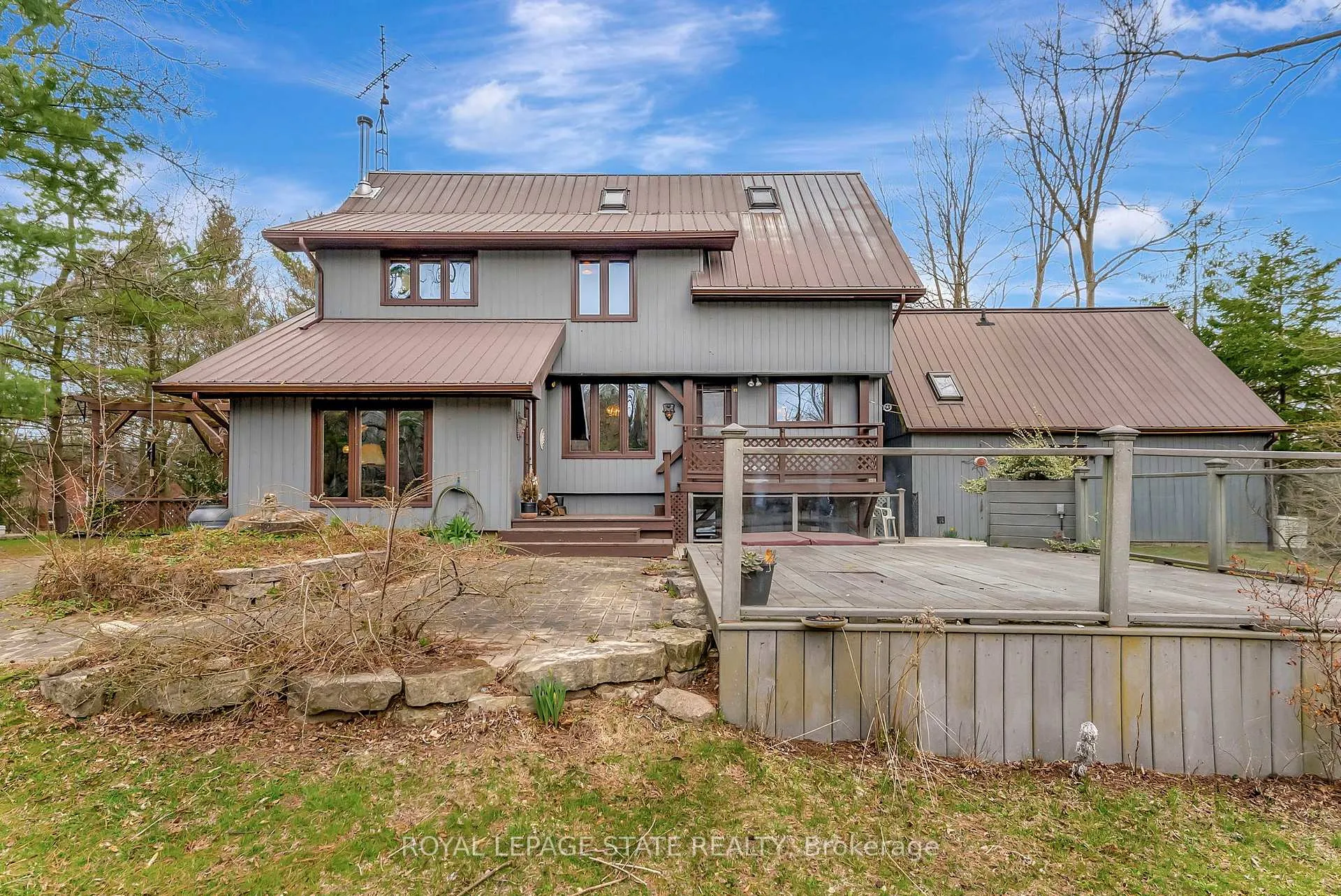 Photo 38 of 1548 Mineral Springs Road W, Hamilton, Ancaster — HOMEH