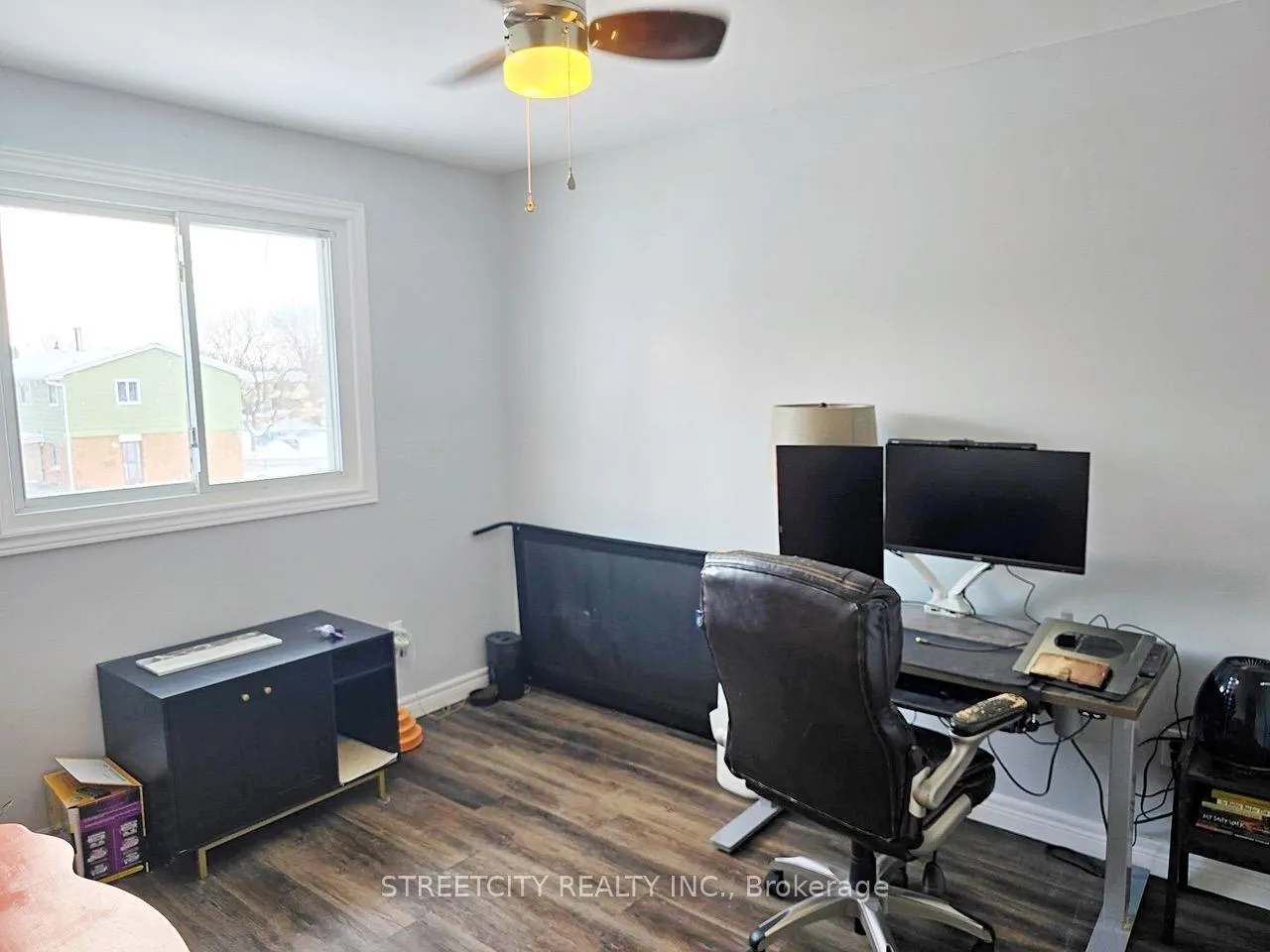 Photo 18 of 52 Fairview Crescent, Sarnia — HOMEH