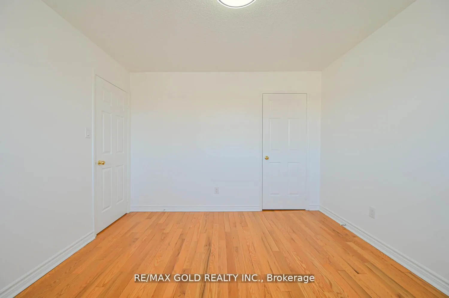 Photo 34 of 46 Plover Place, Brampton, Fletcher's Creek South — HOMEH