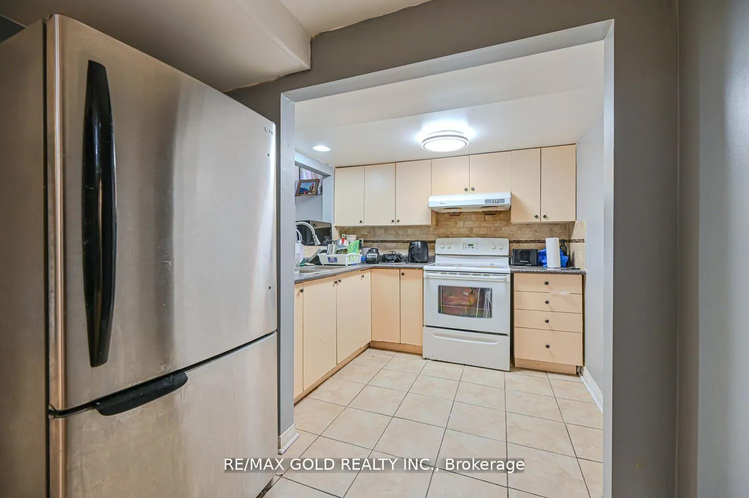 Photo 39 of 46 Plover Place, Brampton, Fletcher's Creek South — HOMEH