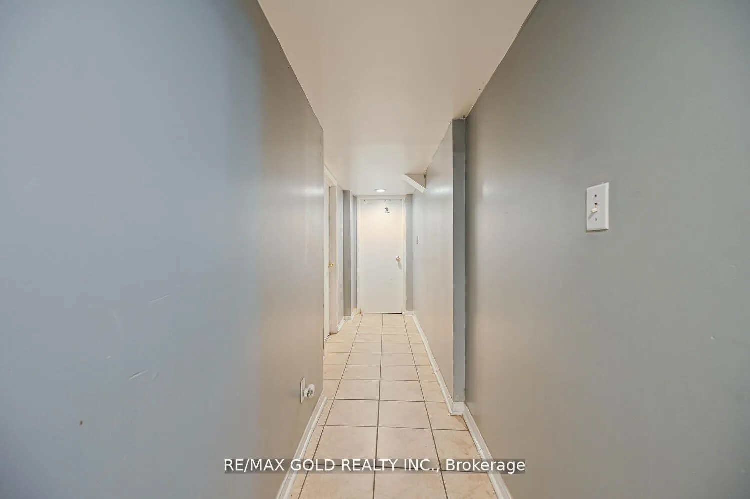 Photo 41 of 46 Plover Place, Brampton, Fletcher's Creek South — HOMEH