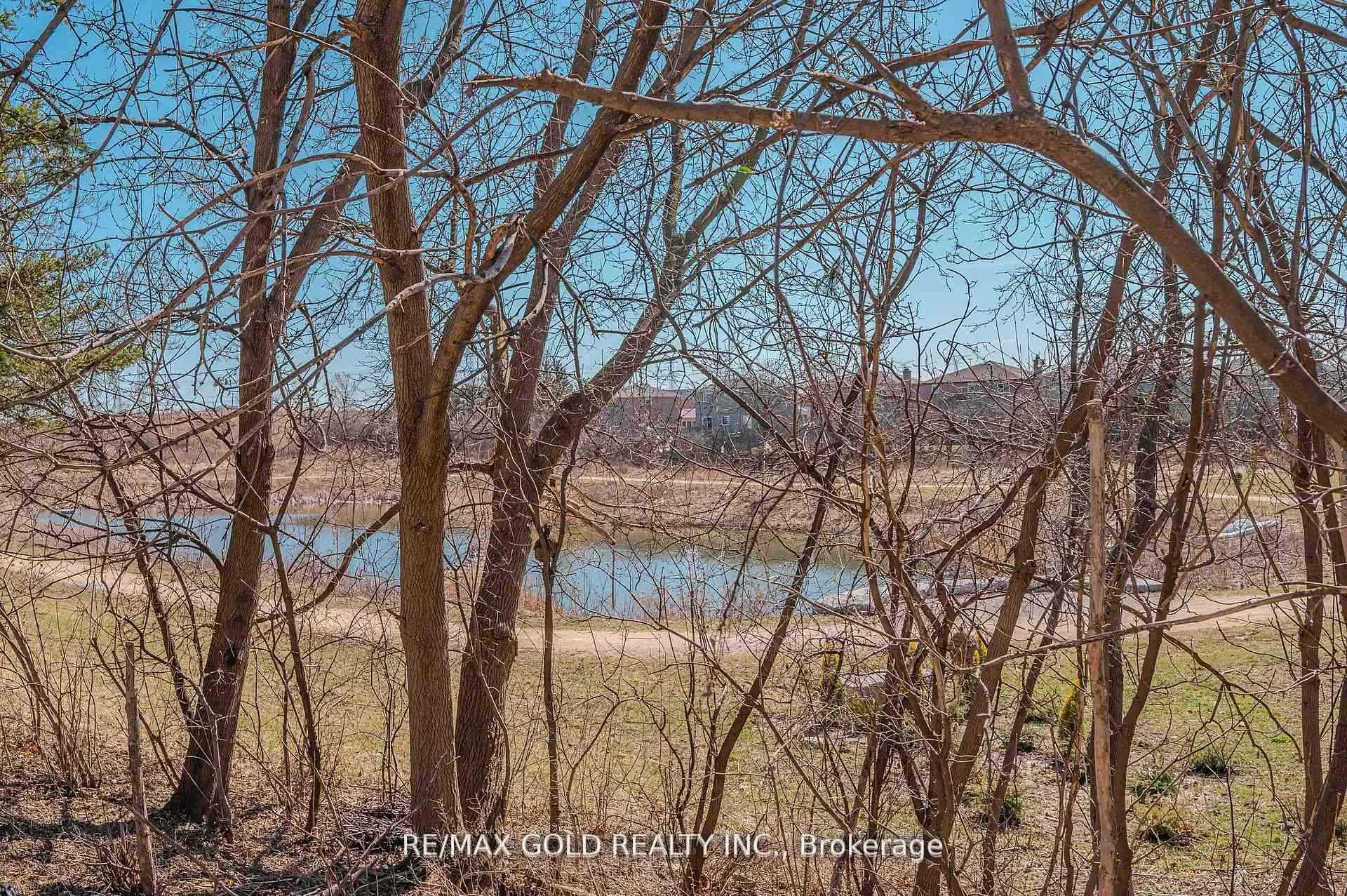 Photo 47 of 46 Plover Place, Brampton, Fletcher's Creek South — HOMEH